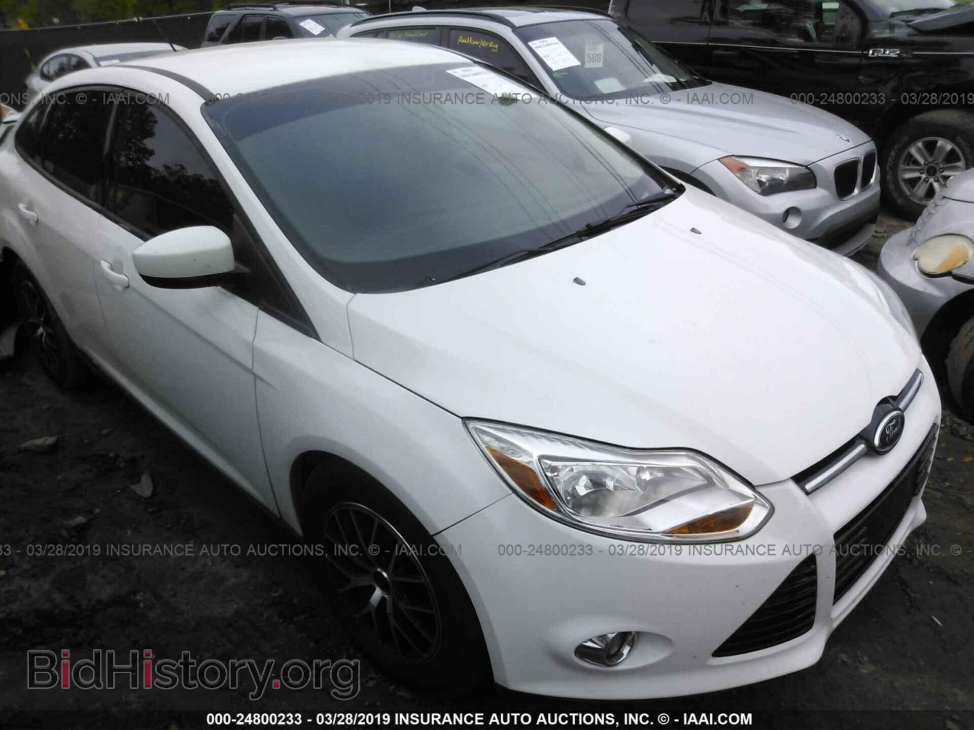 Photo 1FAHP3F28CL402446 - FORD FOCUS 2012