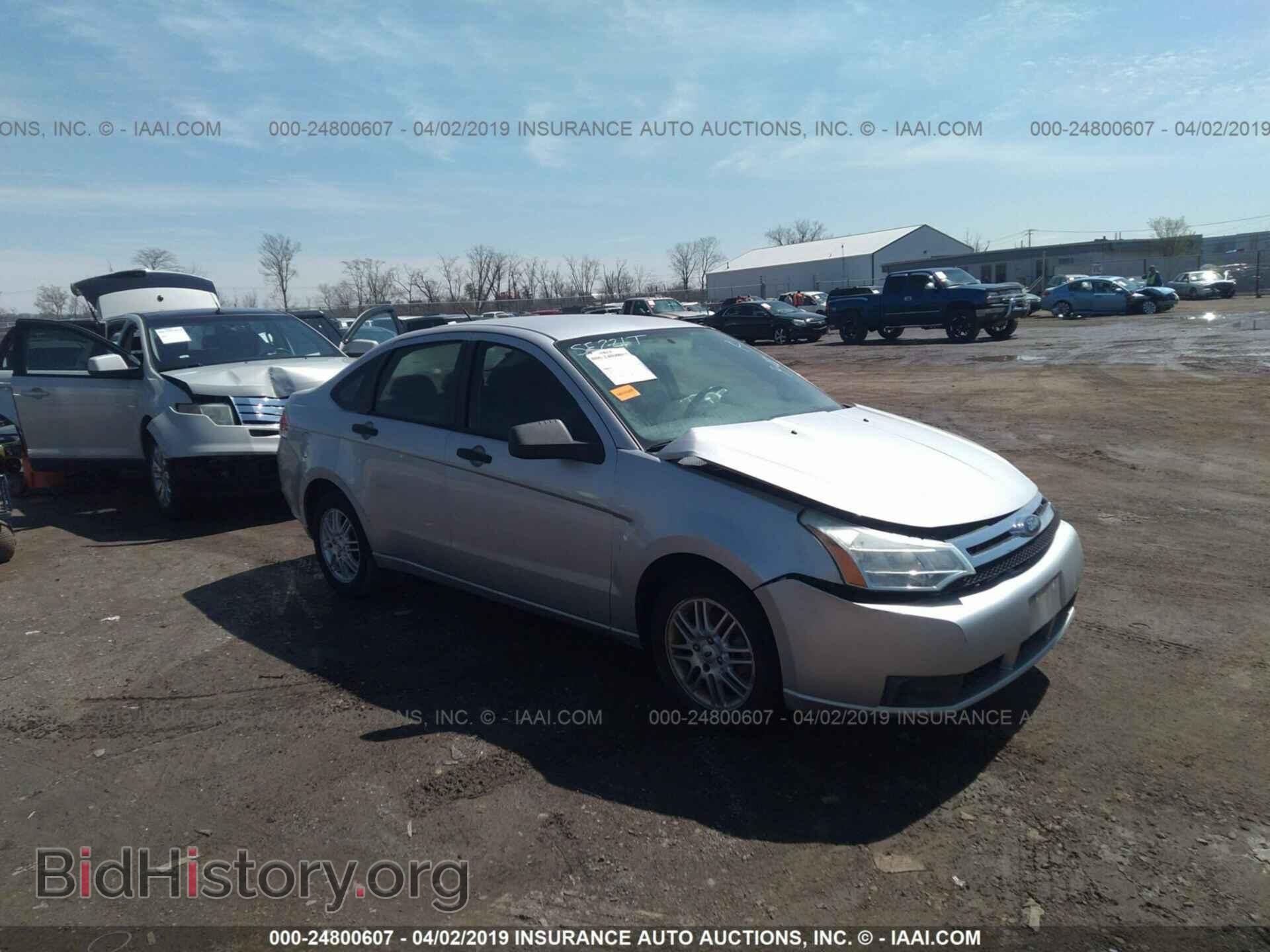 Photo 1FAHP35NX9W157359 - FORD FOCUS 2009