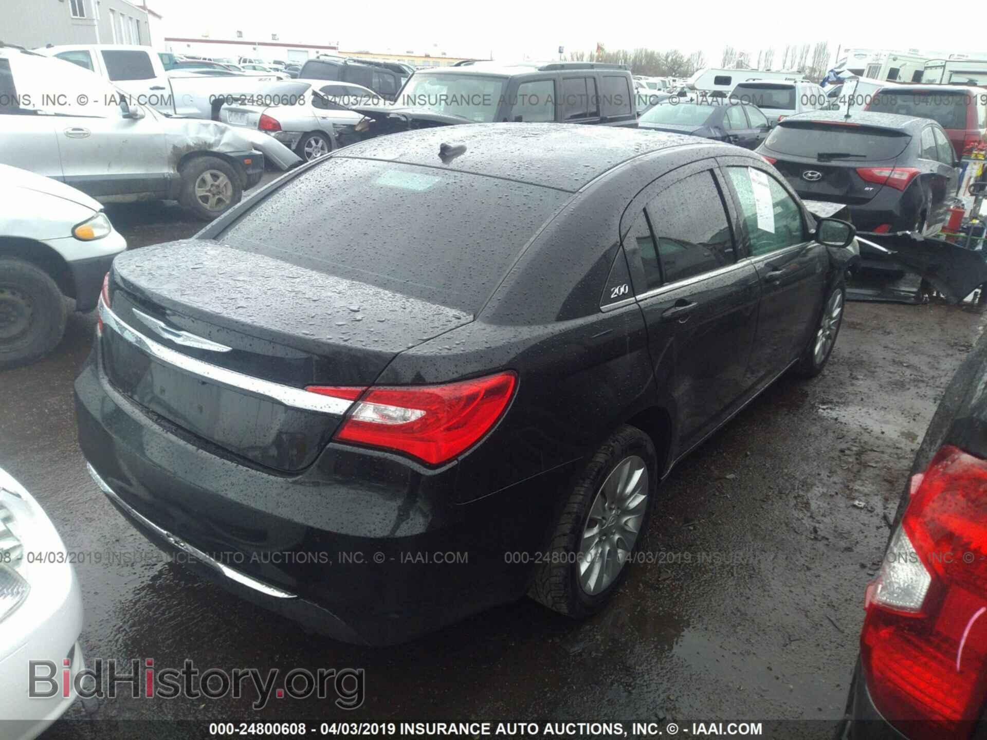 2013 CHRYSLER 200 - VIN: 1C3CCBABXDN606211 - Photo 4