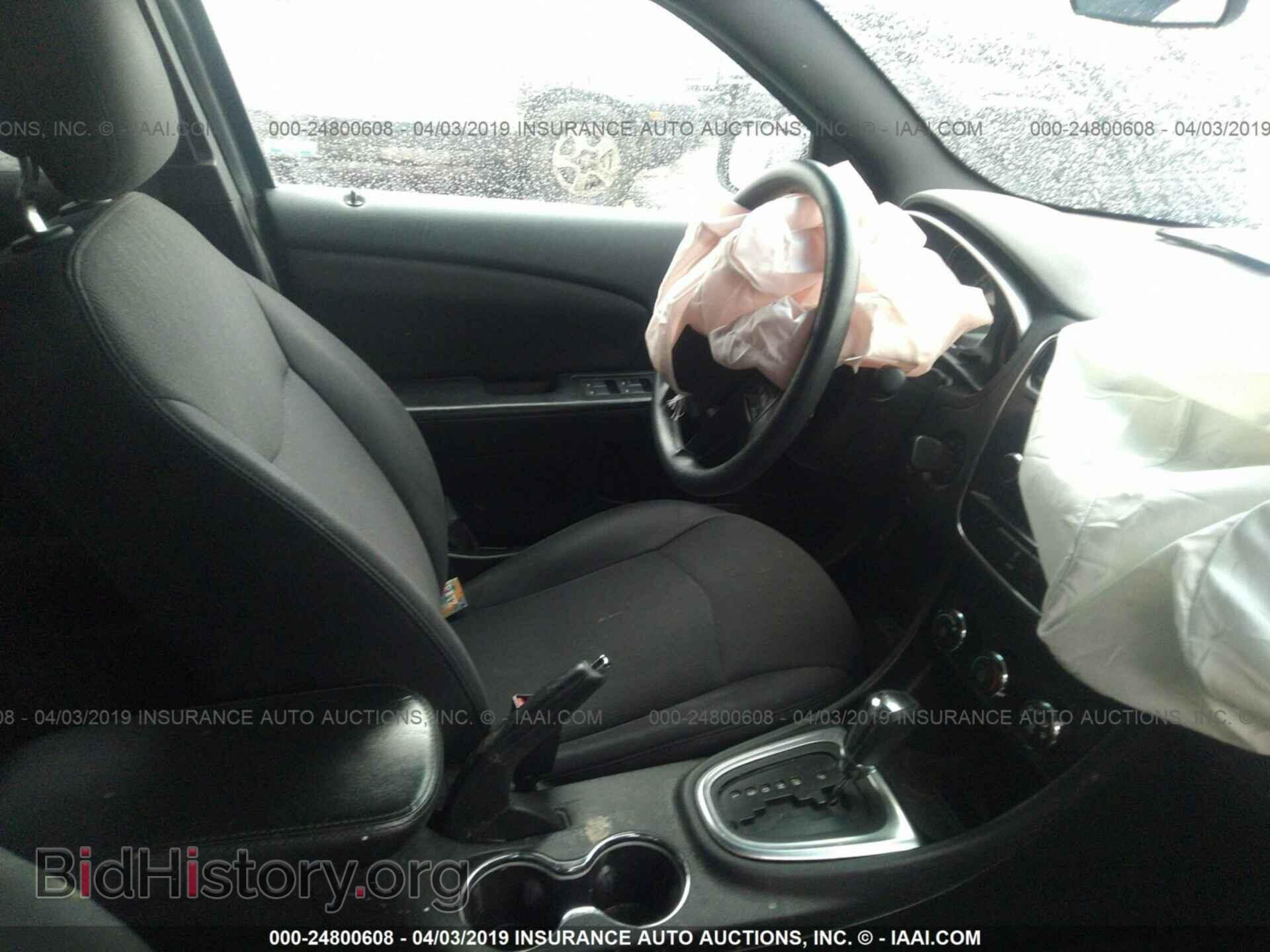 2013 CHRYSLER 200 - VIN: 1C3CCBABXDN606211 - Photo 5