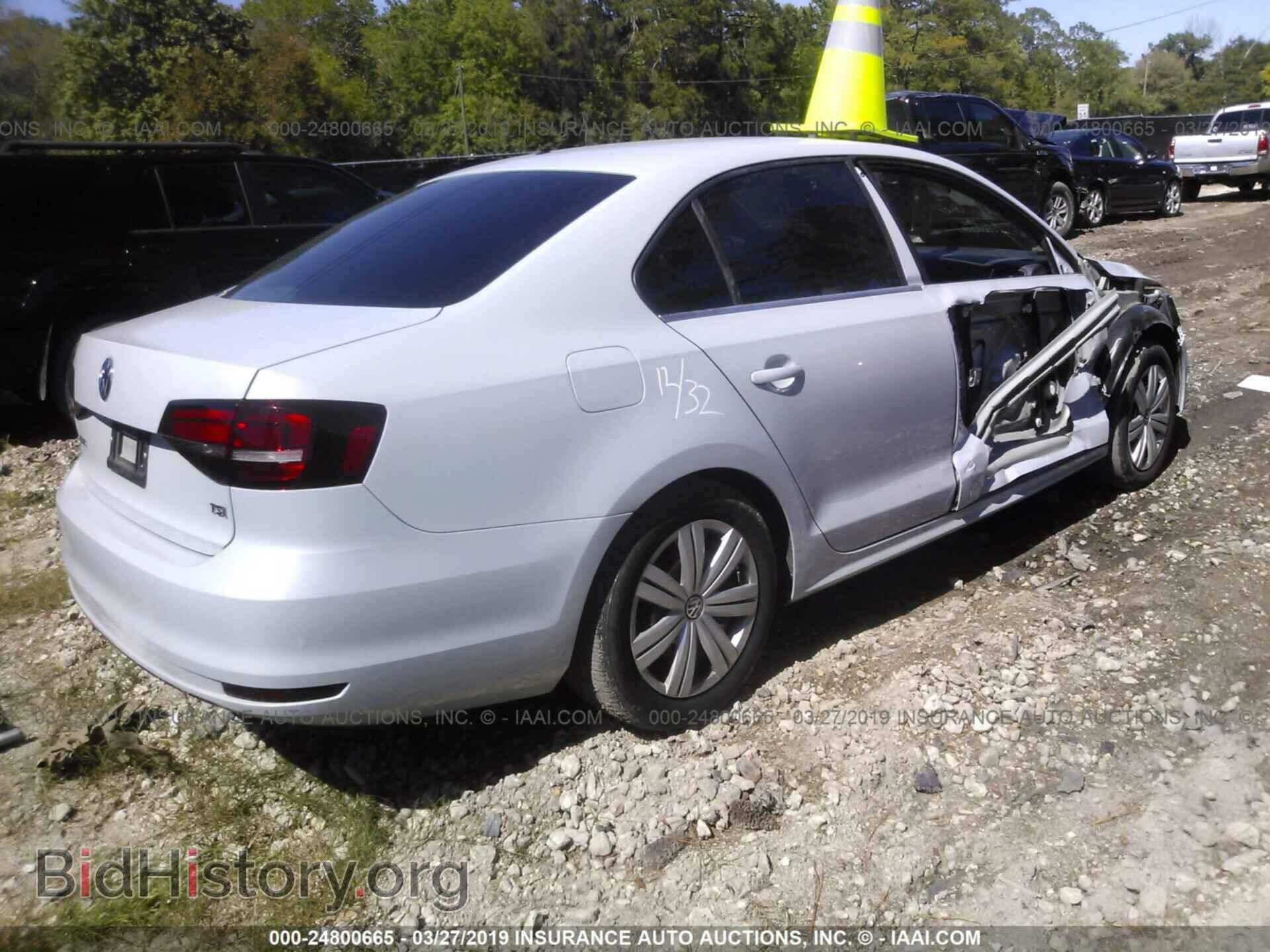 2017 VOLKSWAGEN JETTA - VIN: 3VW167AJ3HM288394 - Фото 4