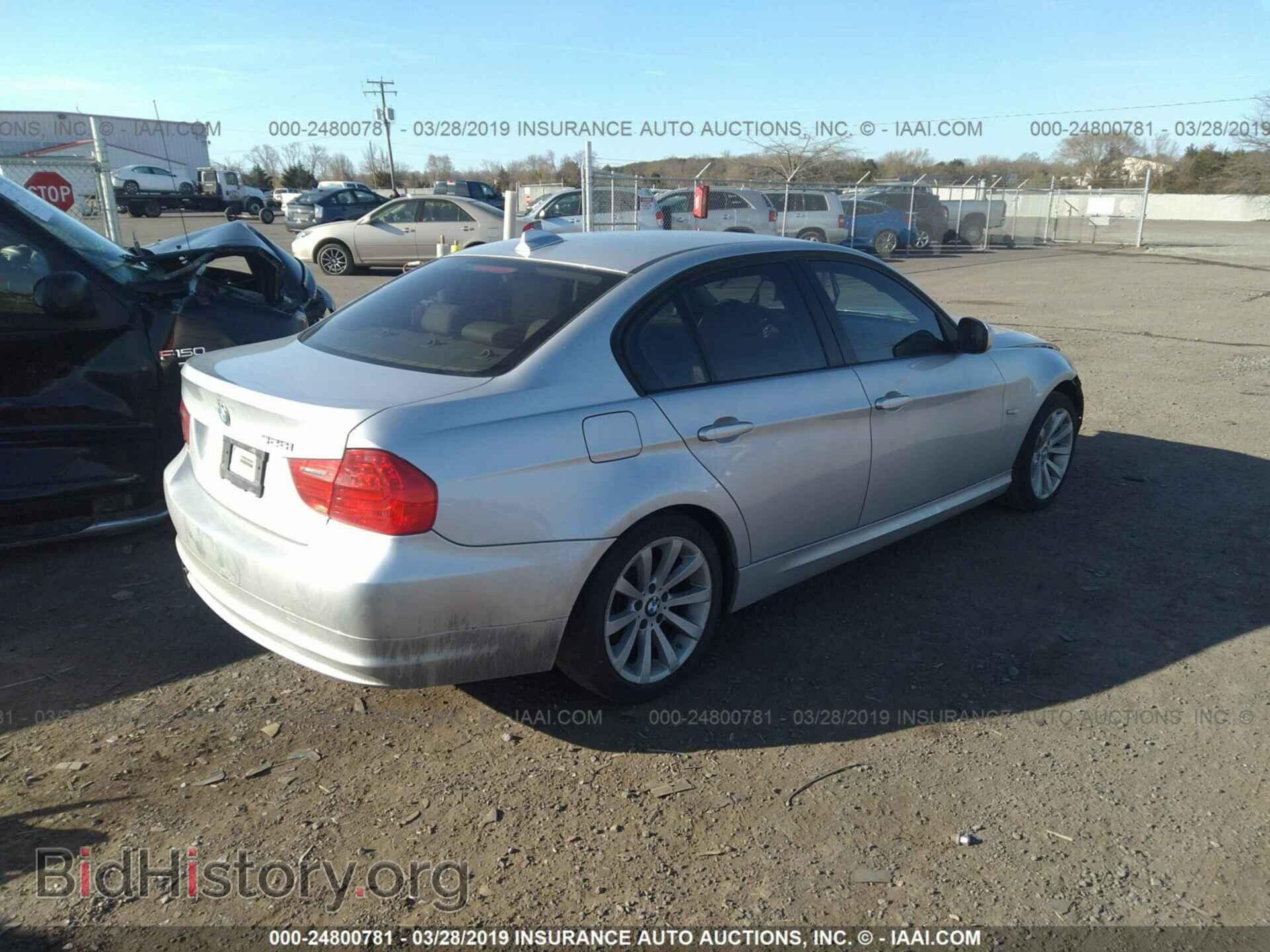 2011 BMW 328 - VIN: WBAPH7C56BE131038 - Фото 4