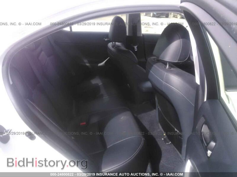 2011 Lexus IS (VIN JTHCF5C20B5051640) — фото 8 из 10