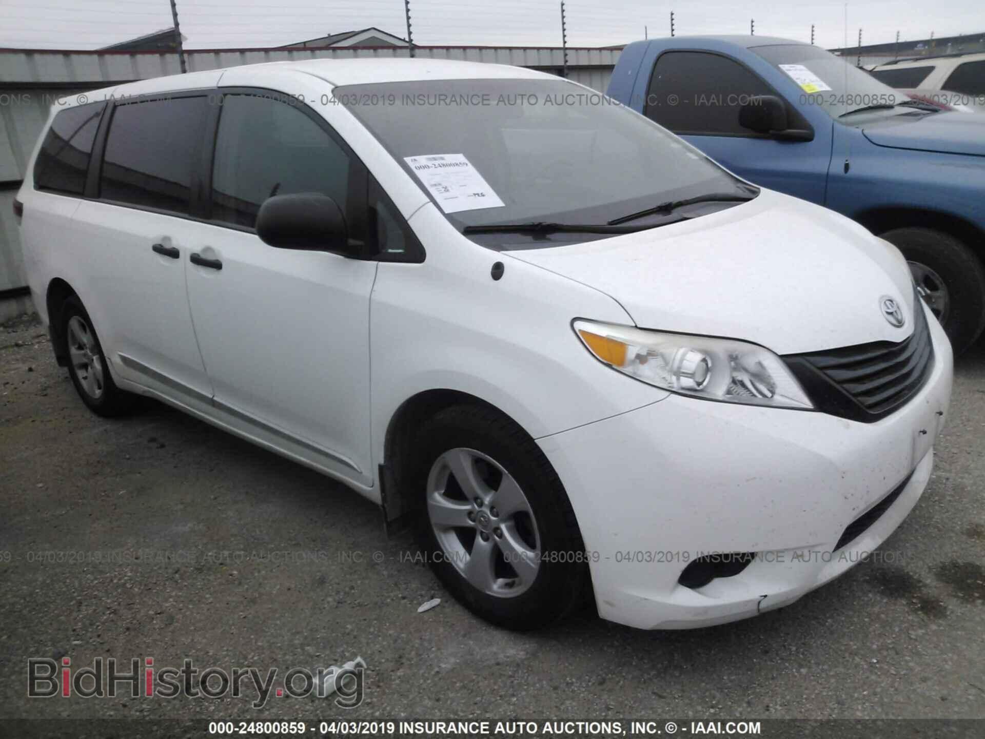 Фотография 5TDZK3DC8DS284536 - TOYOTA SIENNA 2013