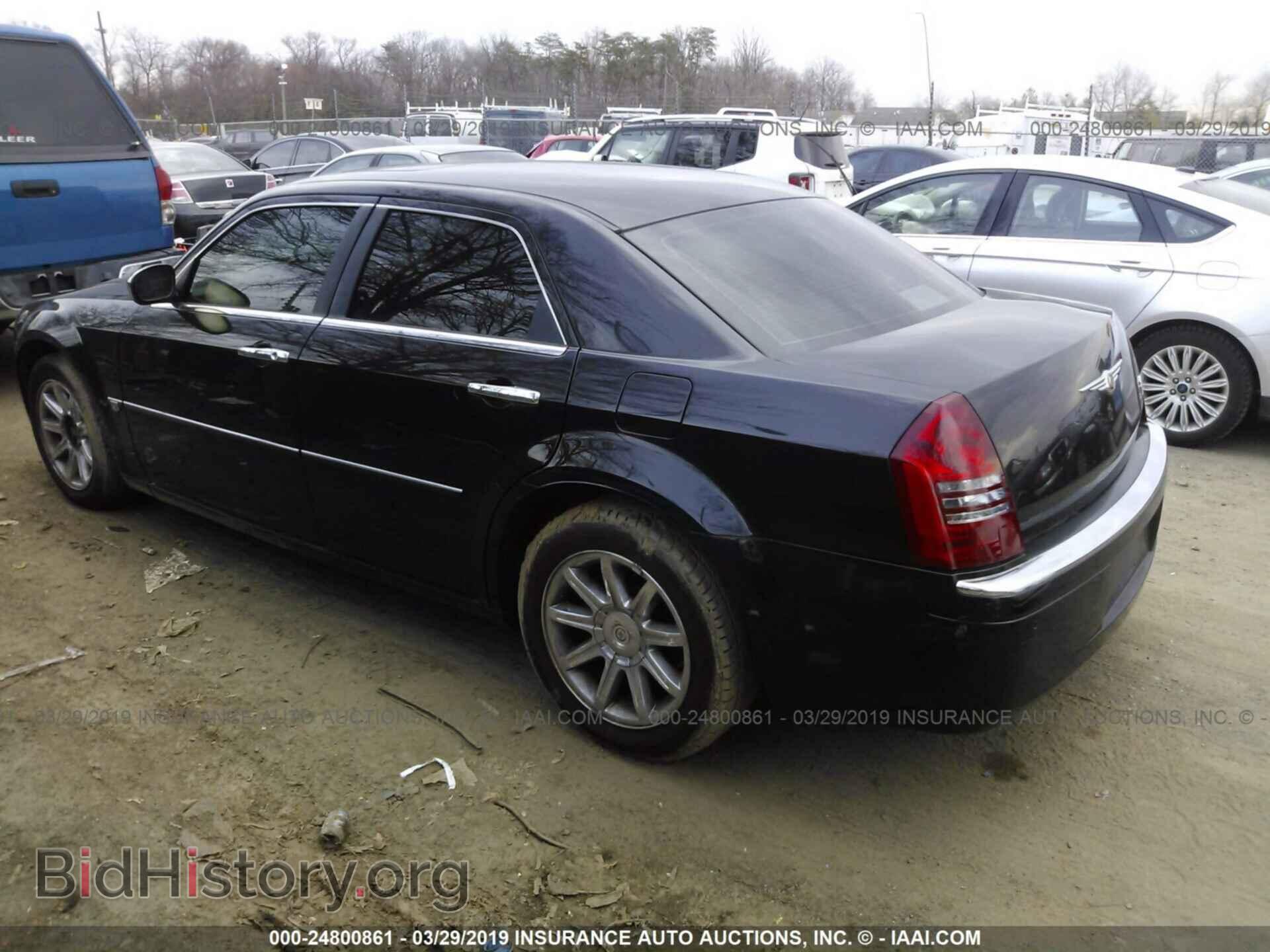 2006 CHRYSLER 300C - VIN: 2C3LA63H96H141298 - Фото 3