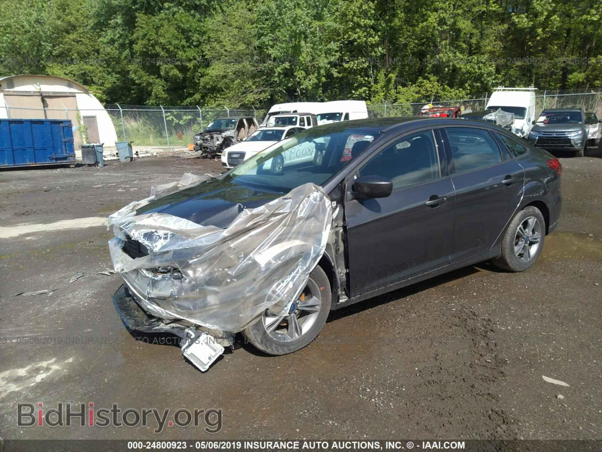 2018 FORD FOCUS - VIN: 1FADP3FE7JL256756 - Фото 2