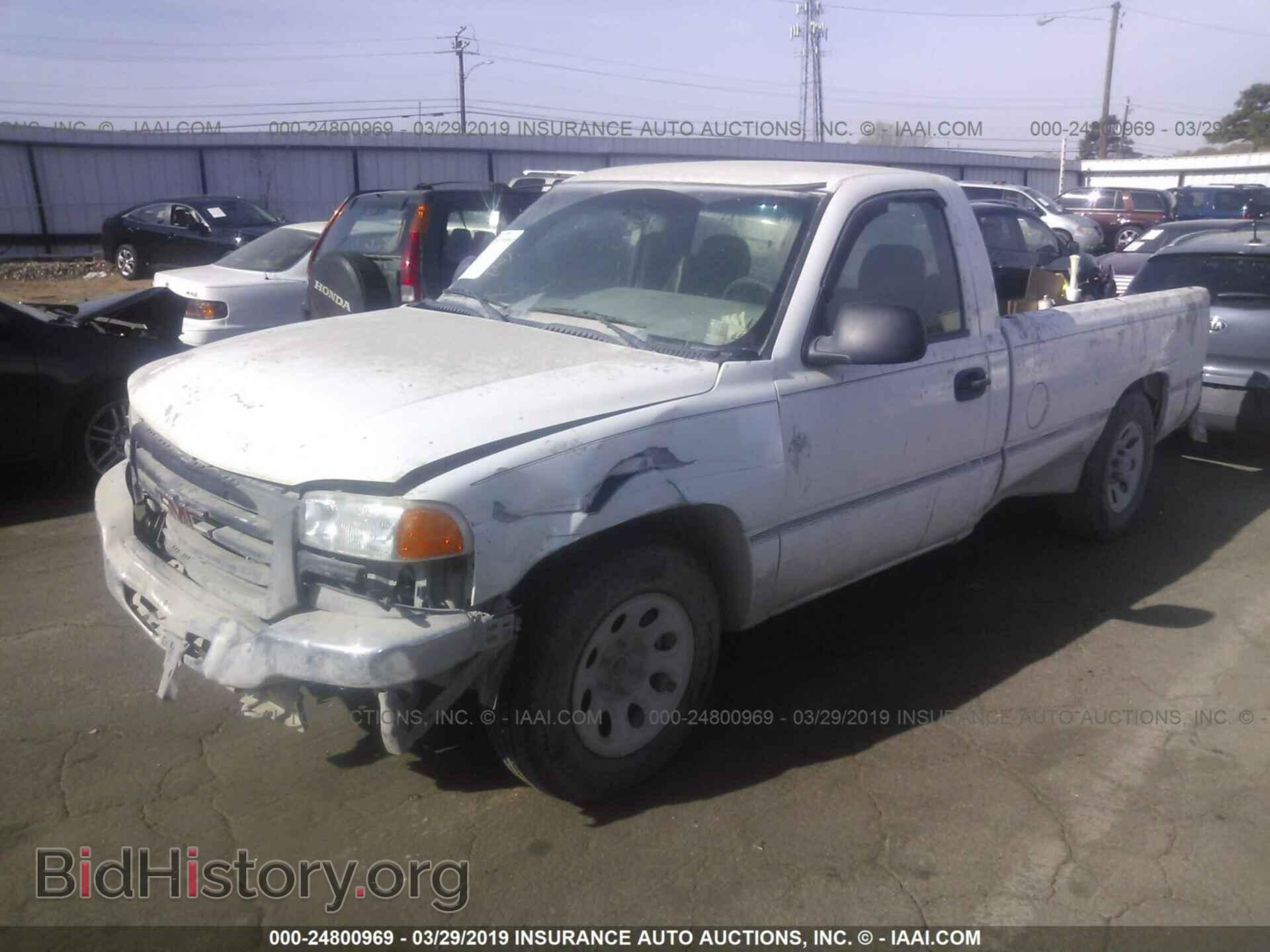 2006 GMC NEW SIERRA - VIN: 3GTEC14VX6G132230 - Фото 2