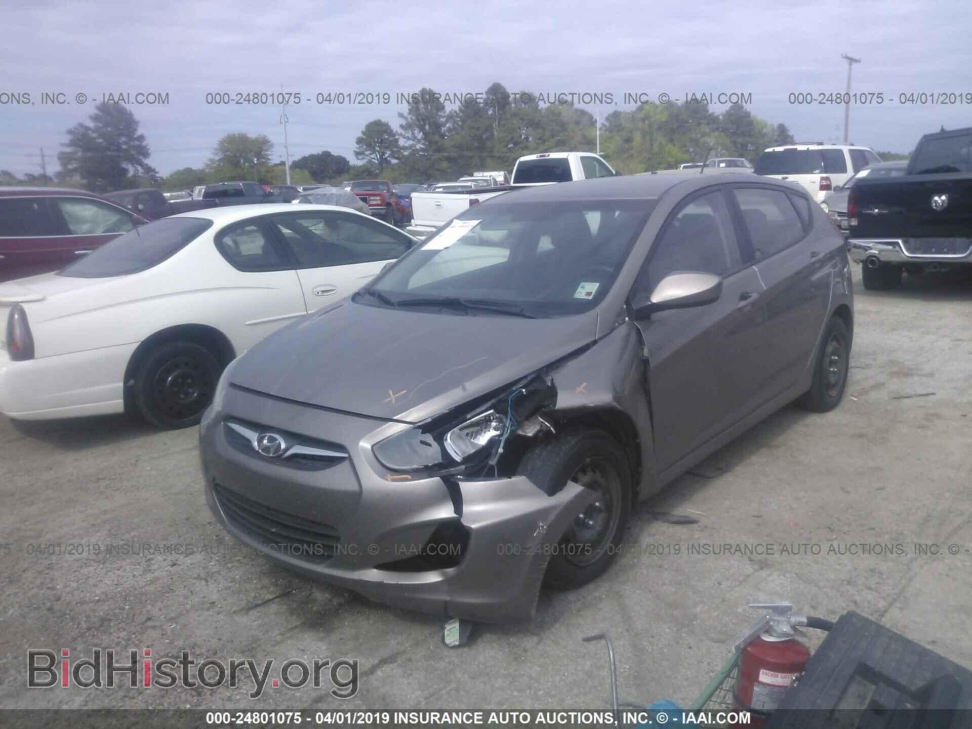 2013 HYUNDAI ACCENT - VIN: KMHCT5AE1DU138961 - Фото 2