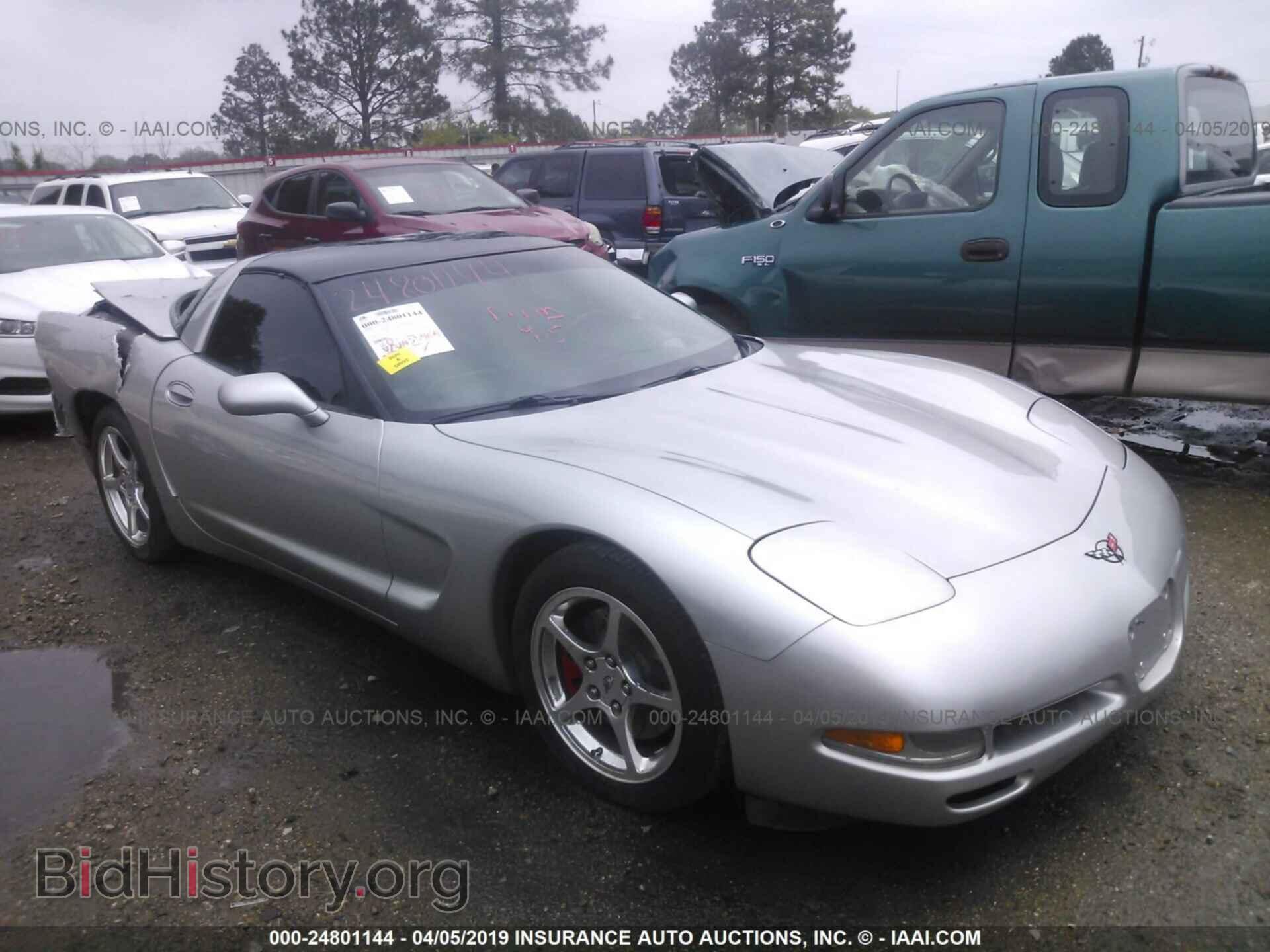 Фотография 1G1YY22G645115933 - CHEVROLET CORVETTE 2004