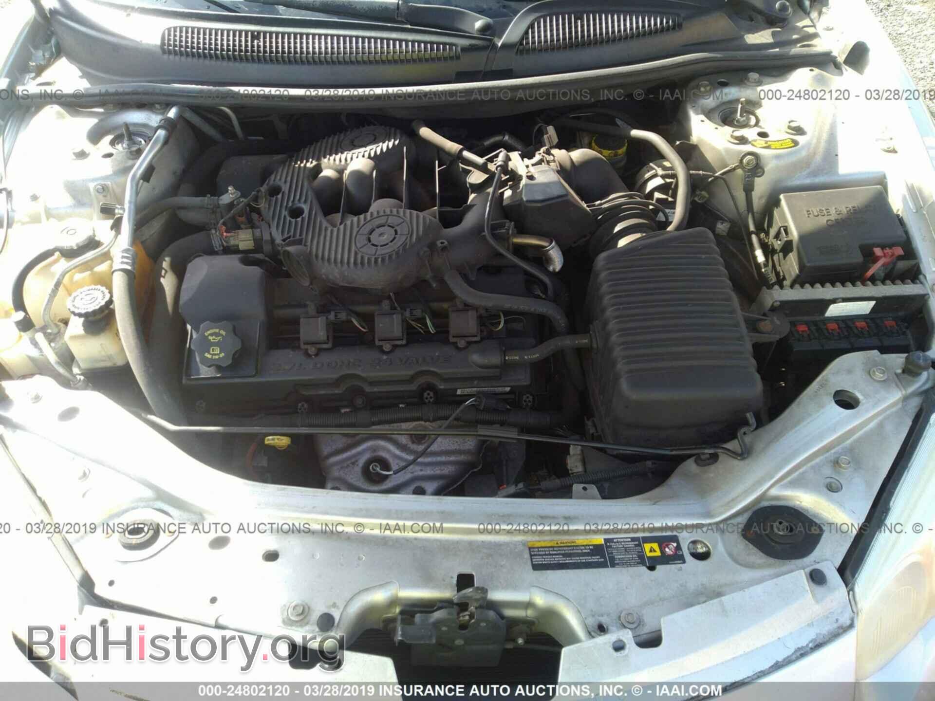 2005 CHRYSLER SEBRING - VIN: 1C3EL66R45N504569 - Фото 10
