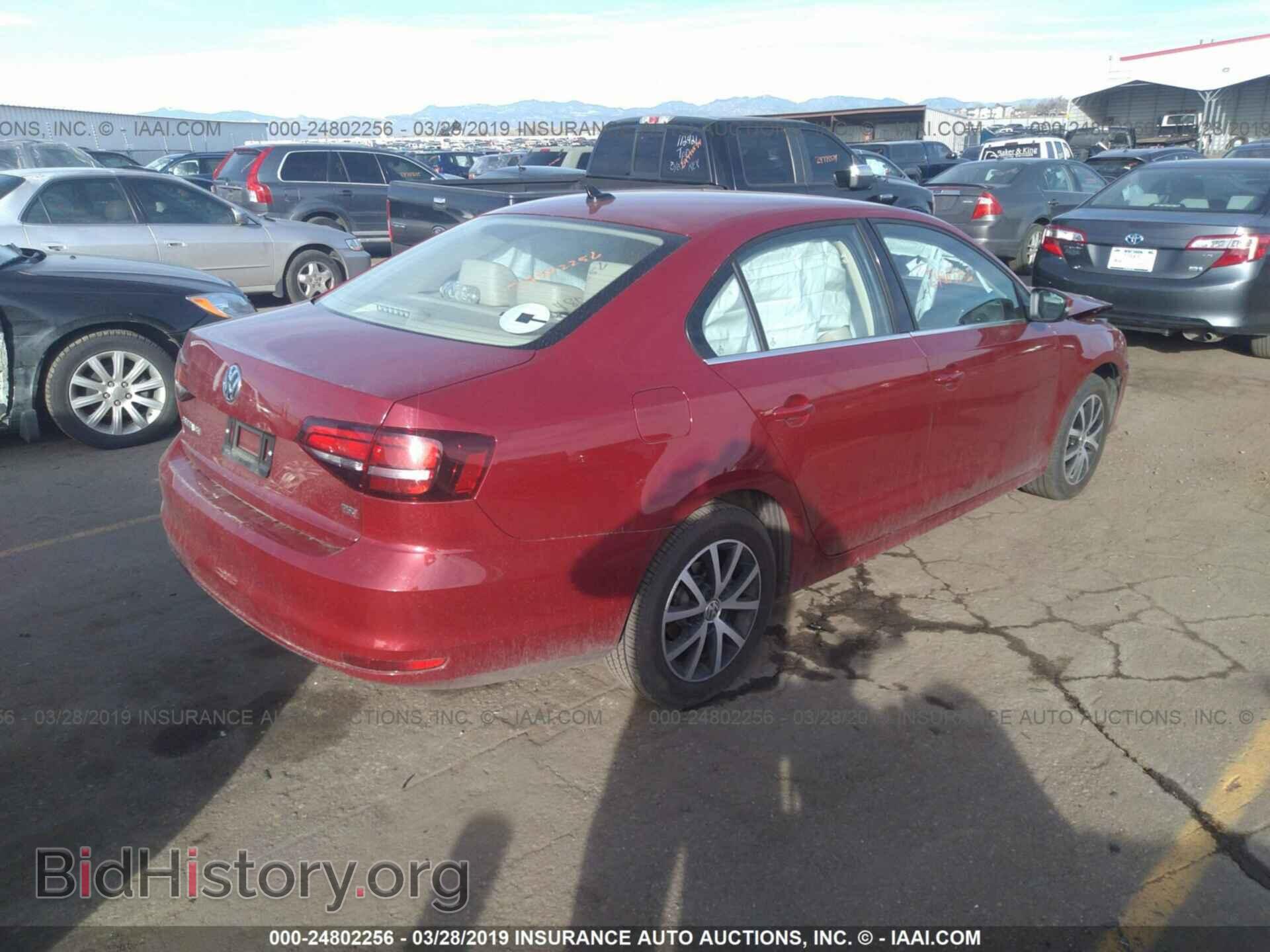 2017 VOLKSWAGEN JETTA - VIN: 3VWDB7AJ3HM362728 - Фото 4