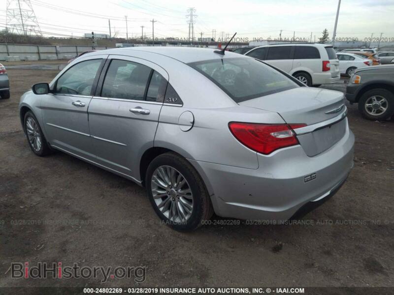 2012 Chrysler 200 (VIN 1C3CCBCB9CN166543) — photo 3 of 10