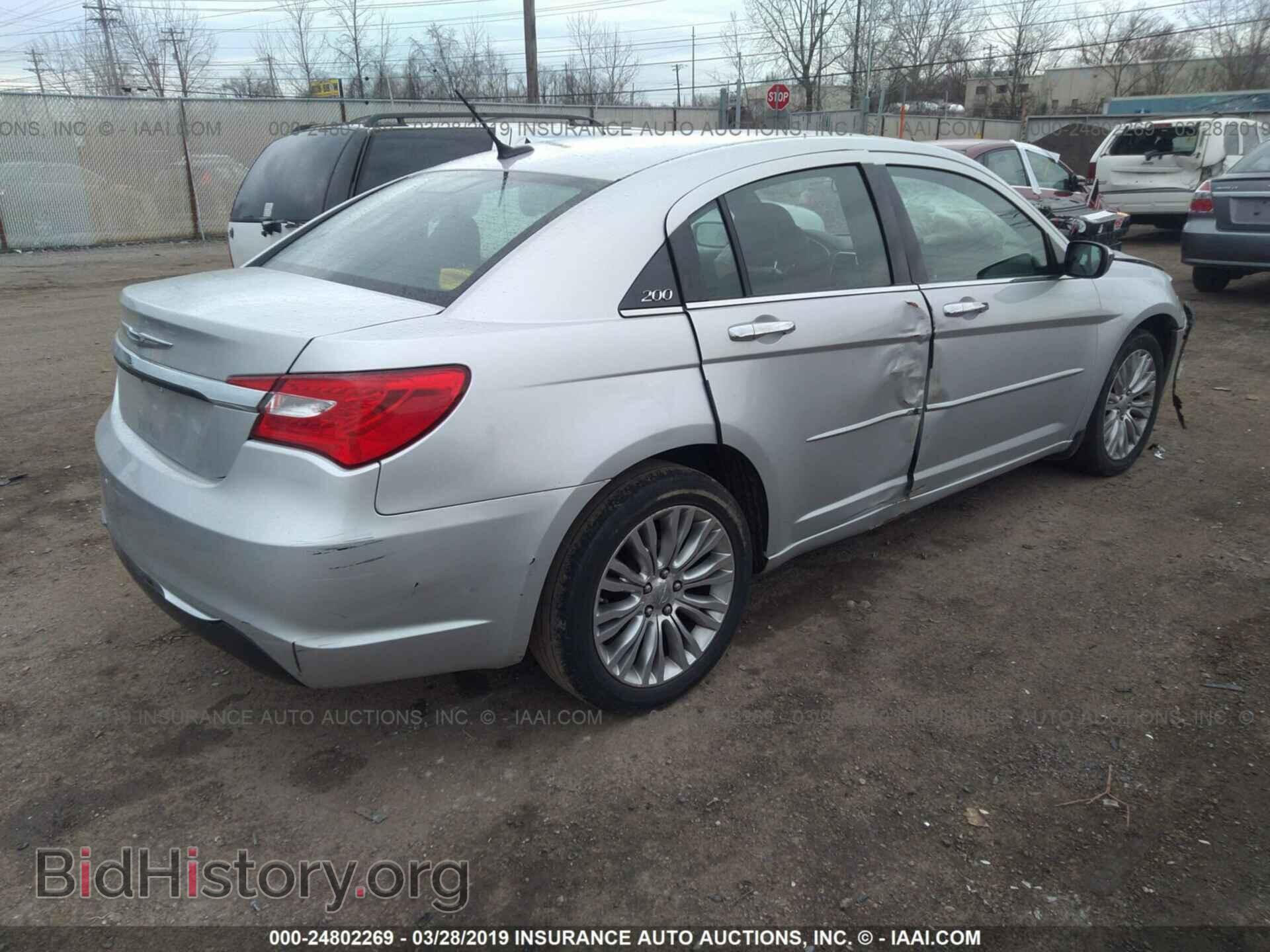 2012 CHRYSLER 200 - VIN: 1C3CCBCB9CN166543 - Фото 4