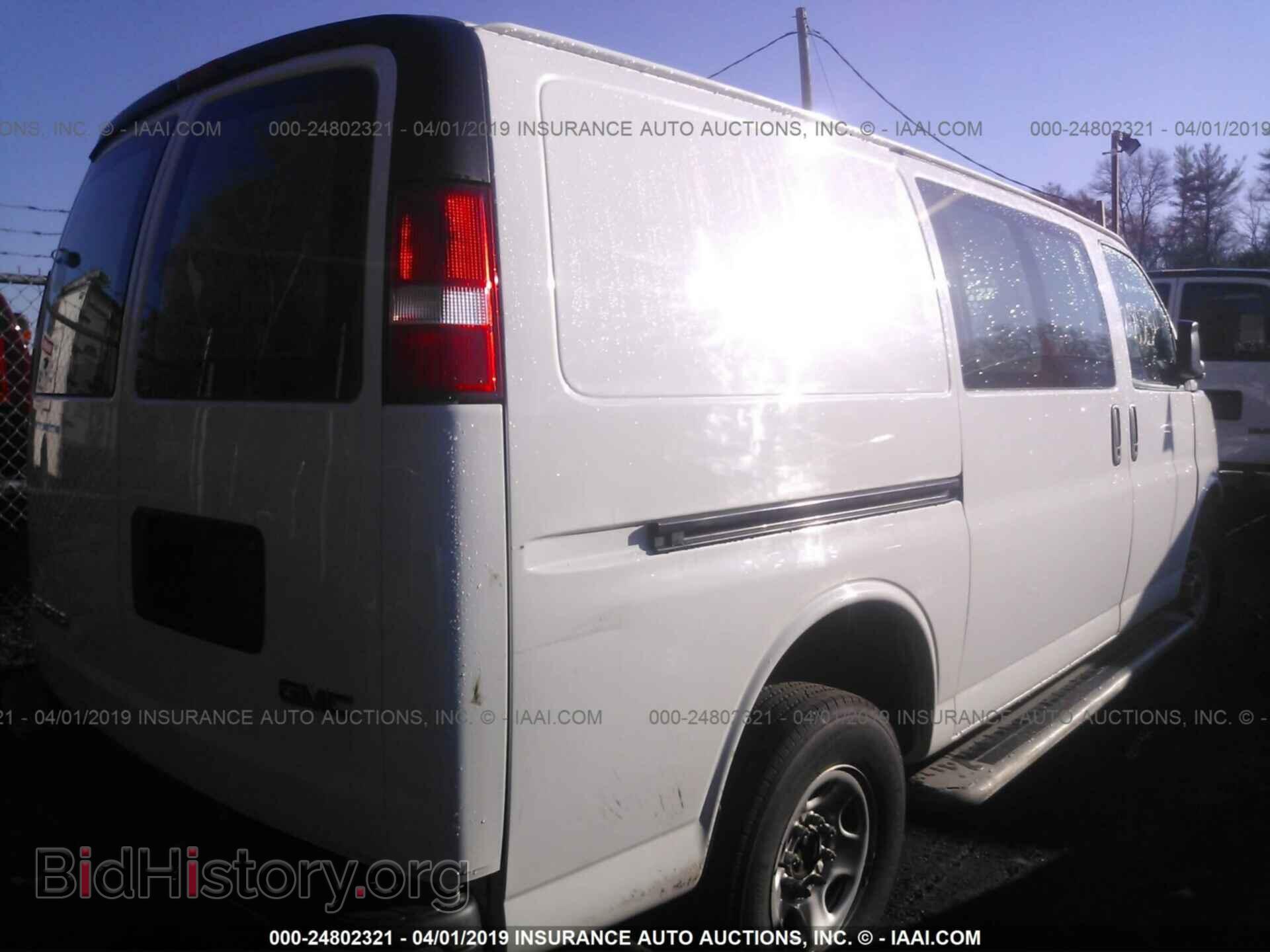2017 GMC SAVANA - VIN: 1GTW7AFFXH1914317 - Фото 4
