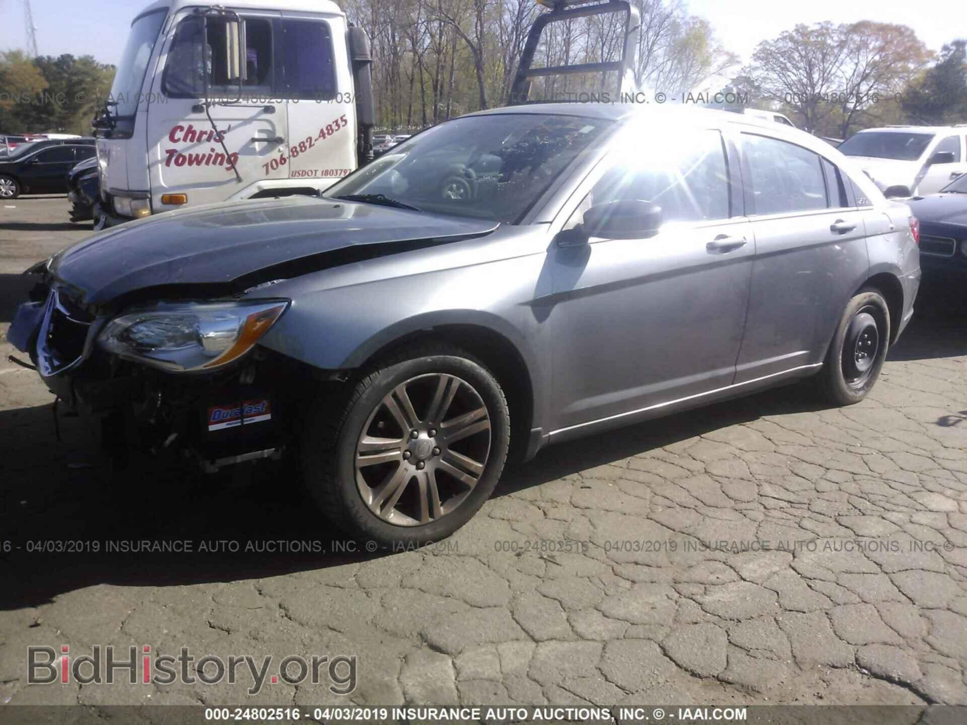 2012 CHRYSLER 200 - VIN: 1C3CCBAB9CN318596 - Фото 2