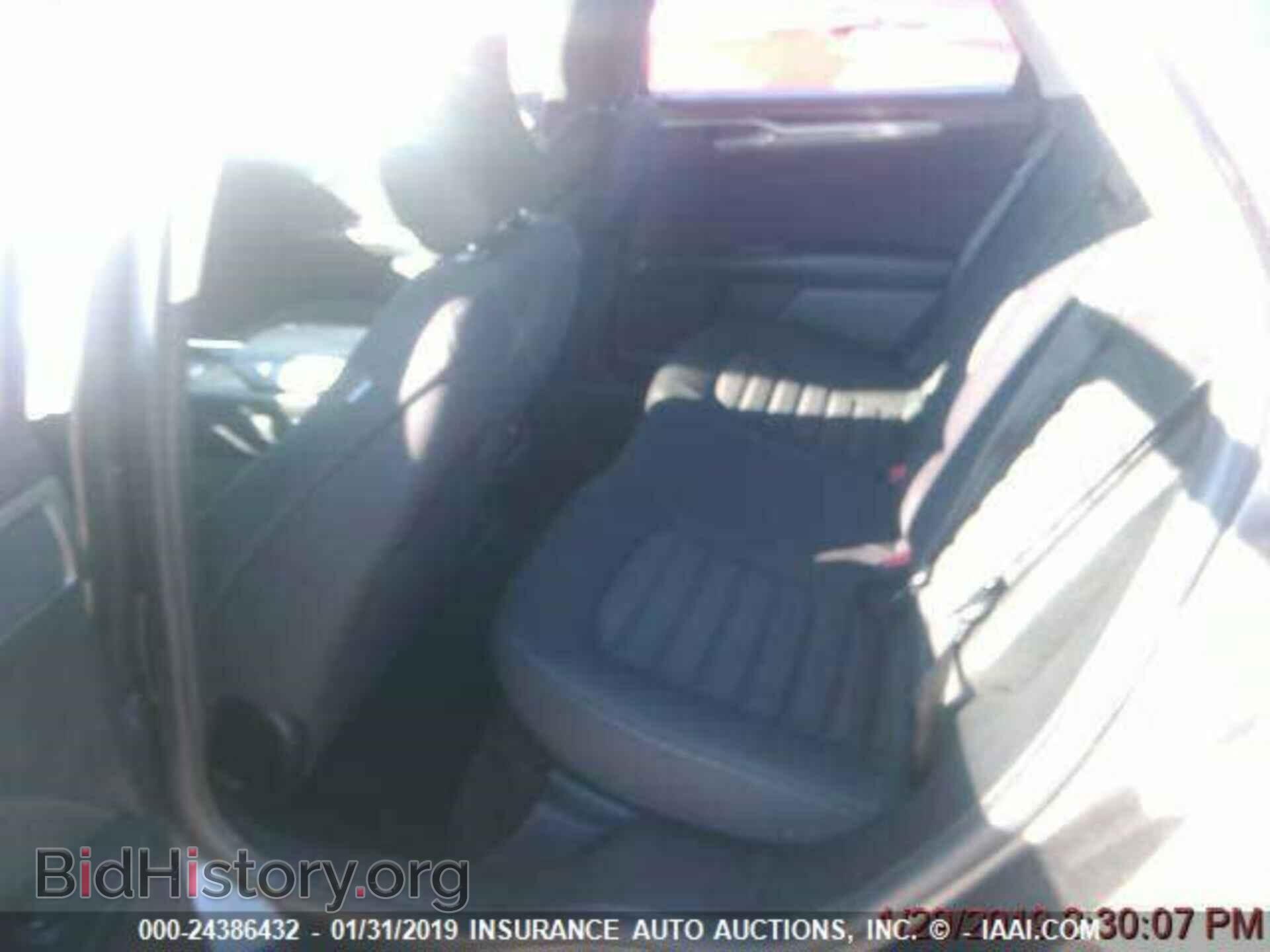 2010 AUDI A4 - VIN: WAUBFAFL8AN004135 - Фото 8