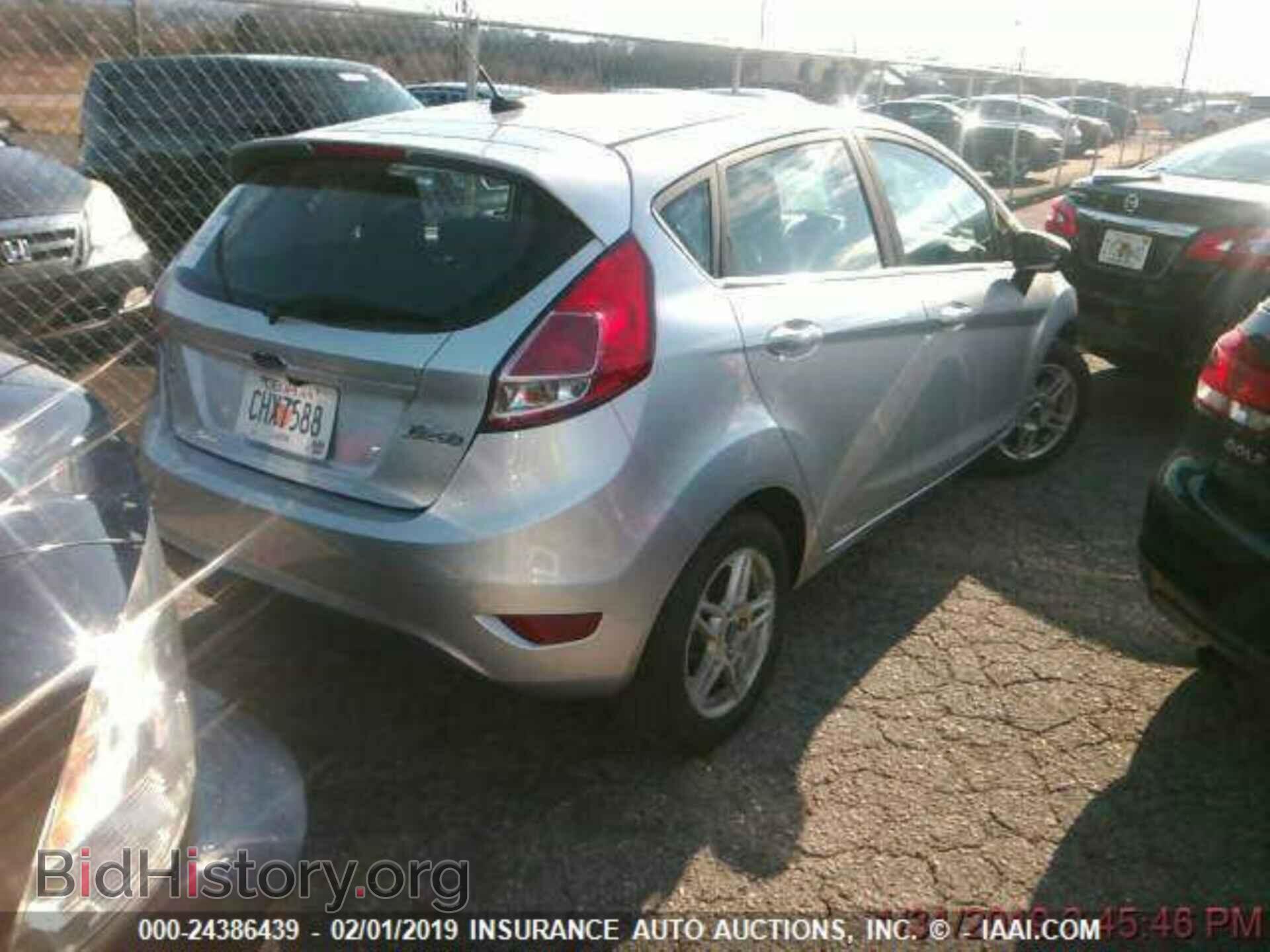 2018 FORD FIESTA - VIN: 3FADP4EJ3JM114679 - Фото 2