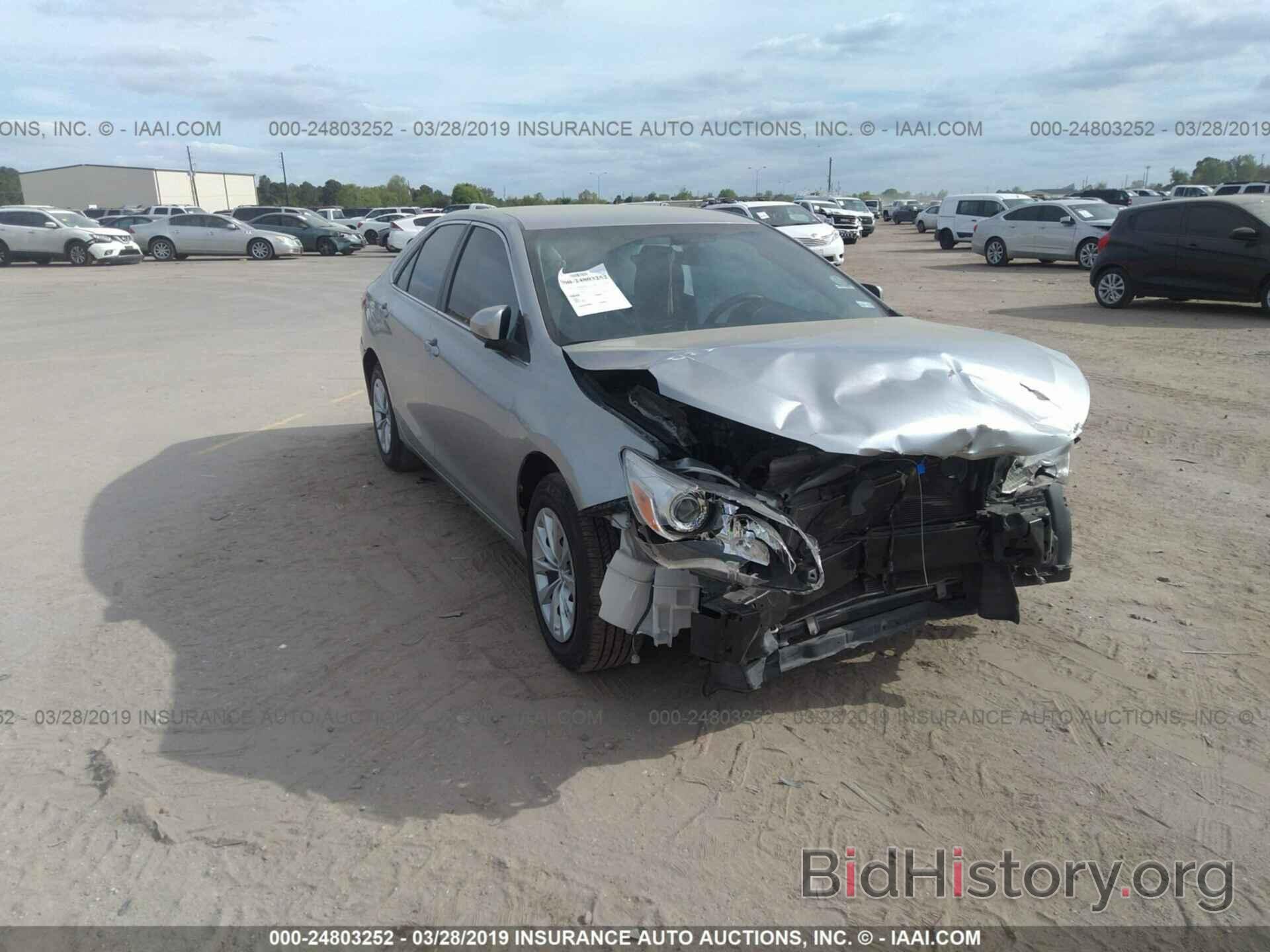 Photo 4T4BF1FK7FR486783 - TOYOTA CAMRY 2015