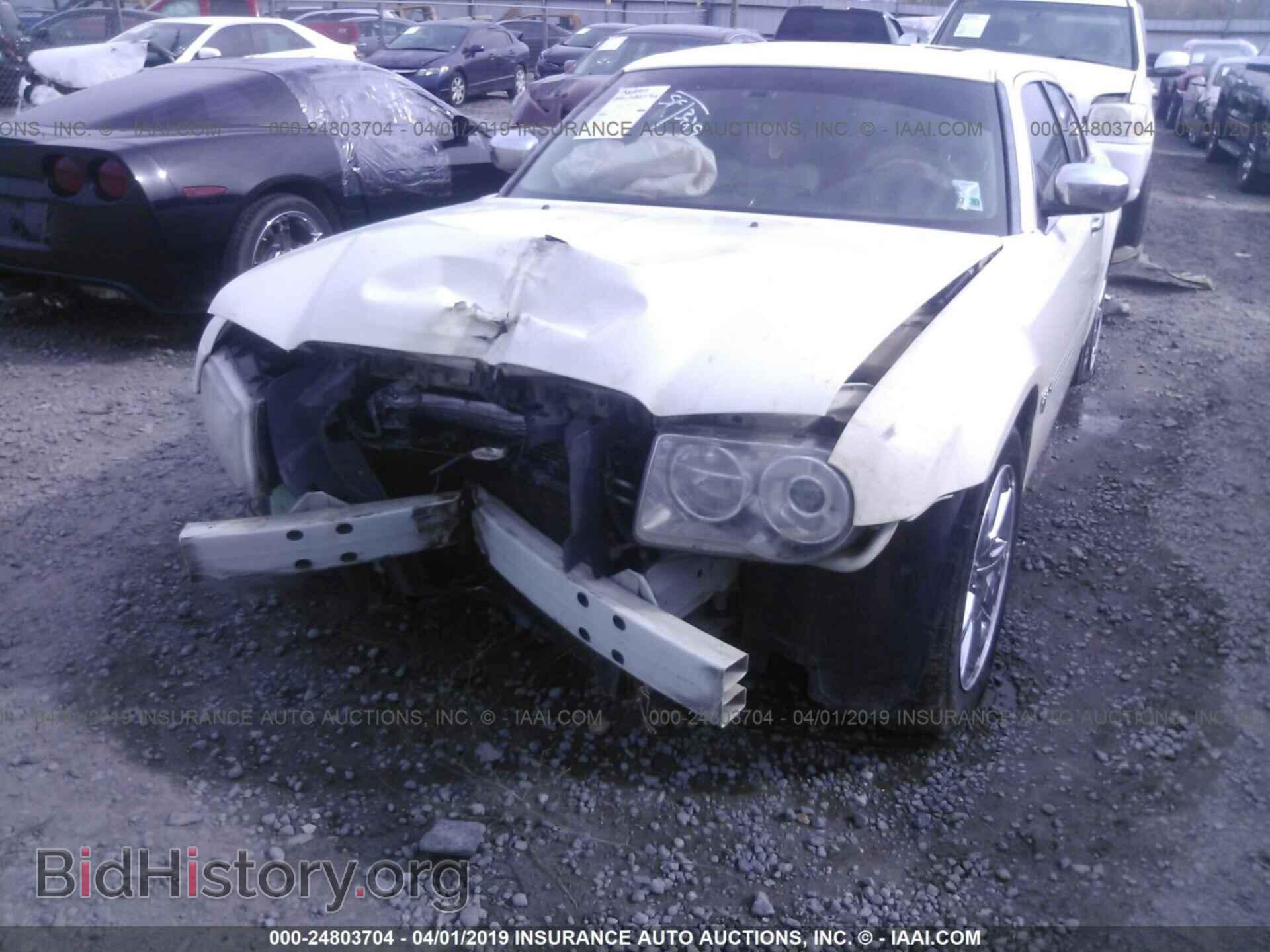 2007 CHRYSLER 300C - VIN: 2C3KA63H77H873071 - Фото 6