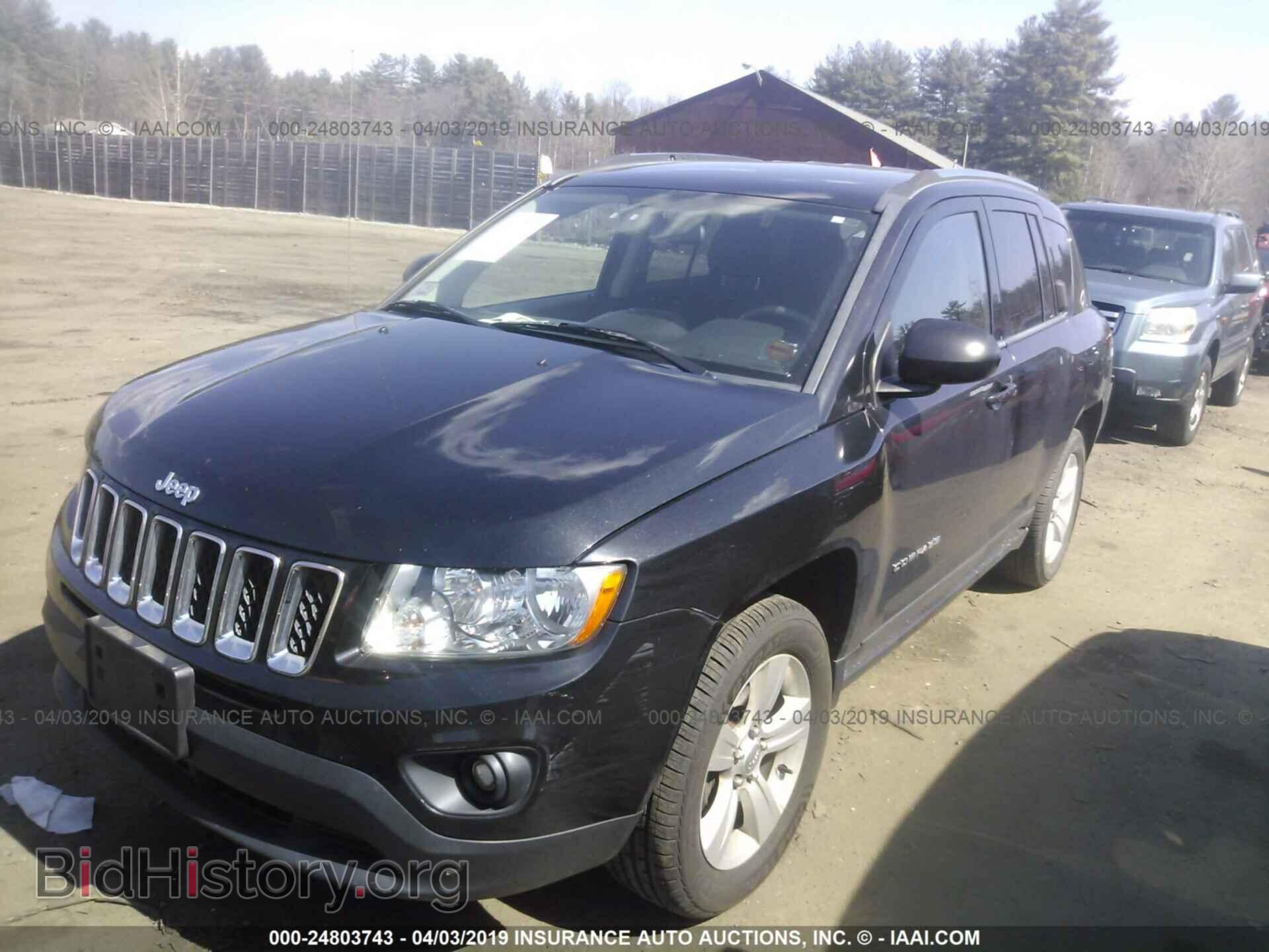 2011 JEEP COMPASS - VIN: 1J4NT1FA0BD175180 - Фото 2