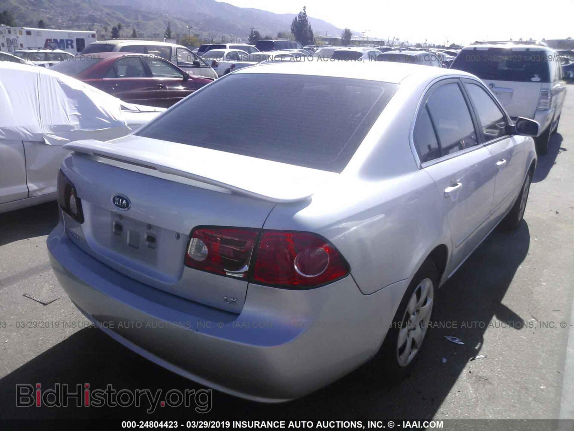 2007 KIA OPTIMA - VIN: KNAGE123475104661 - Фото 4