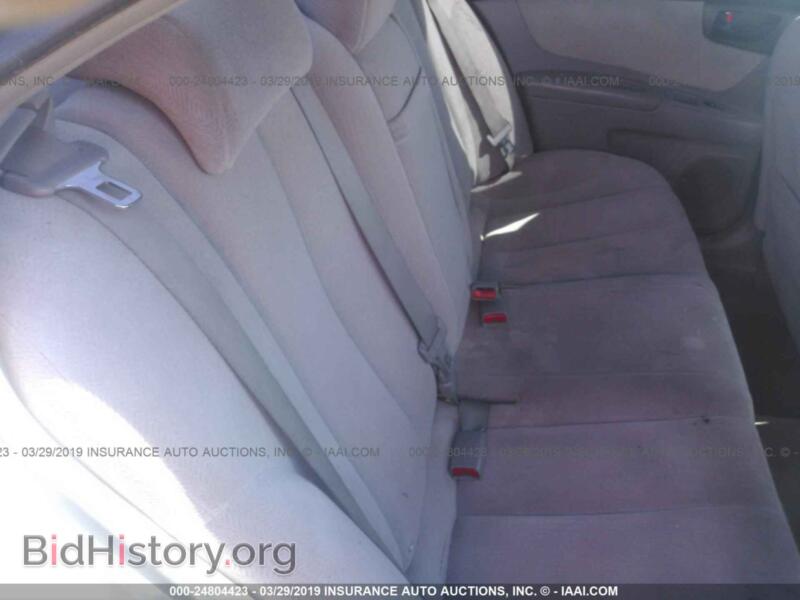 2007 Kia OPTIMA (VIN KNAGE123475104661) — фото 8 из 10