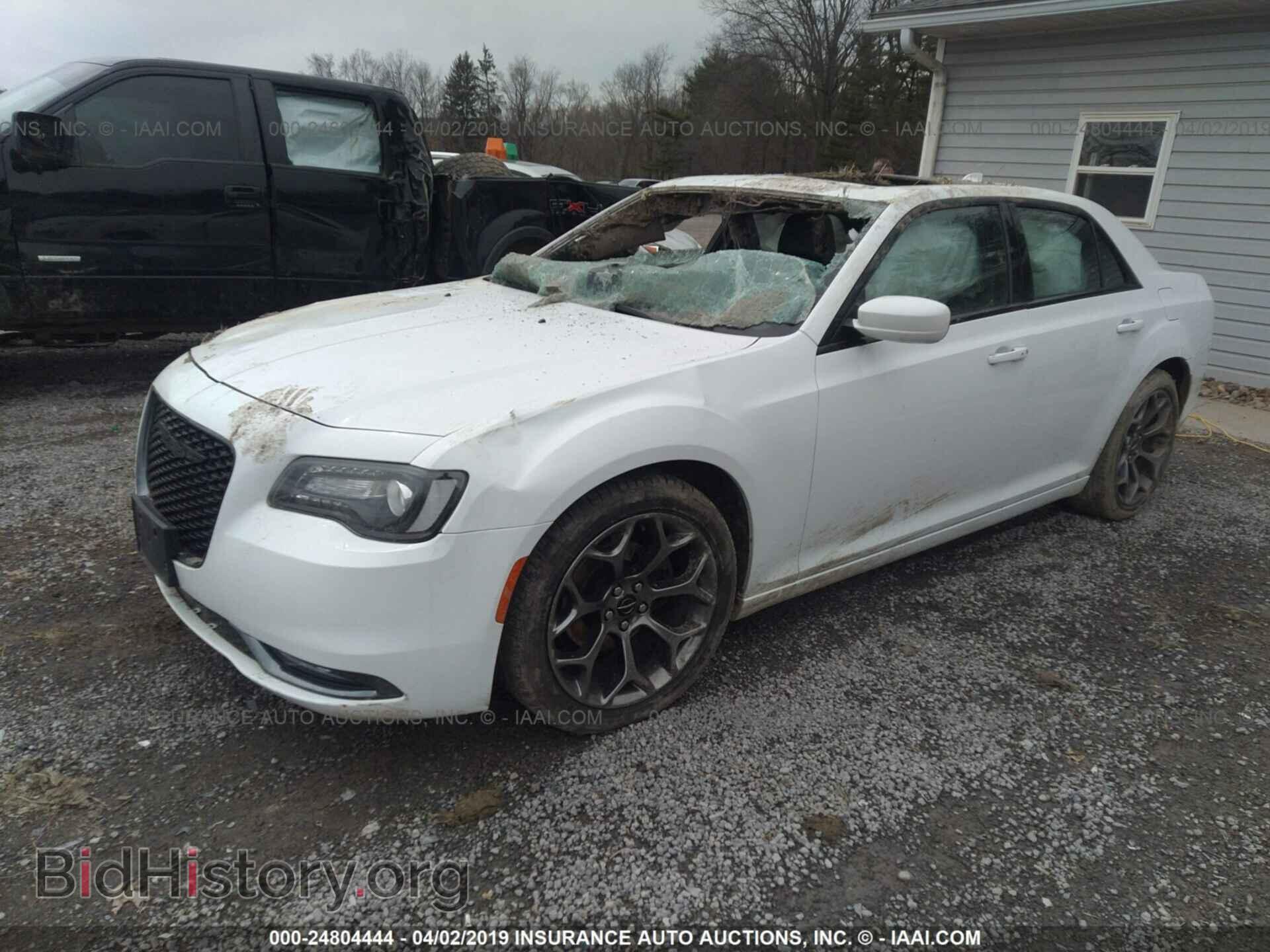 2015 CHRYSLER 300 - VIN: 2C3CCABG7FH859468 - Фото 2