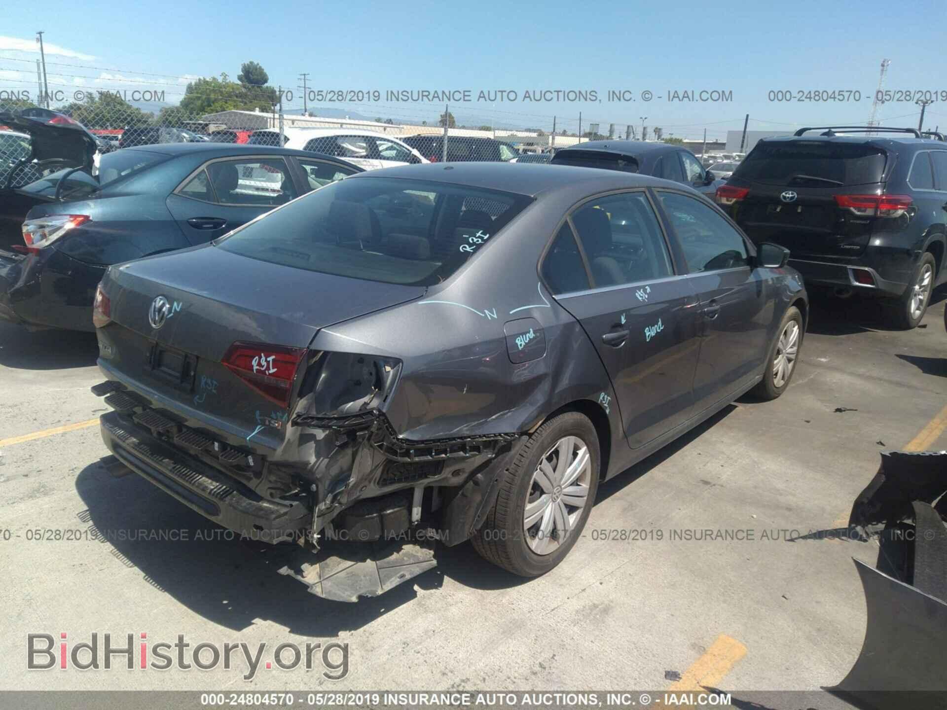 2017 VOLKSWAGEN JETTA - VIN: 3VW2B7AJ0HM287798 - Photo 4