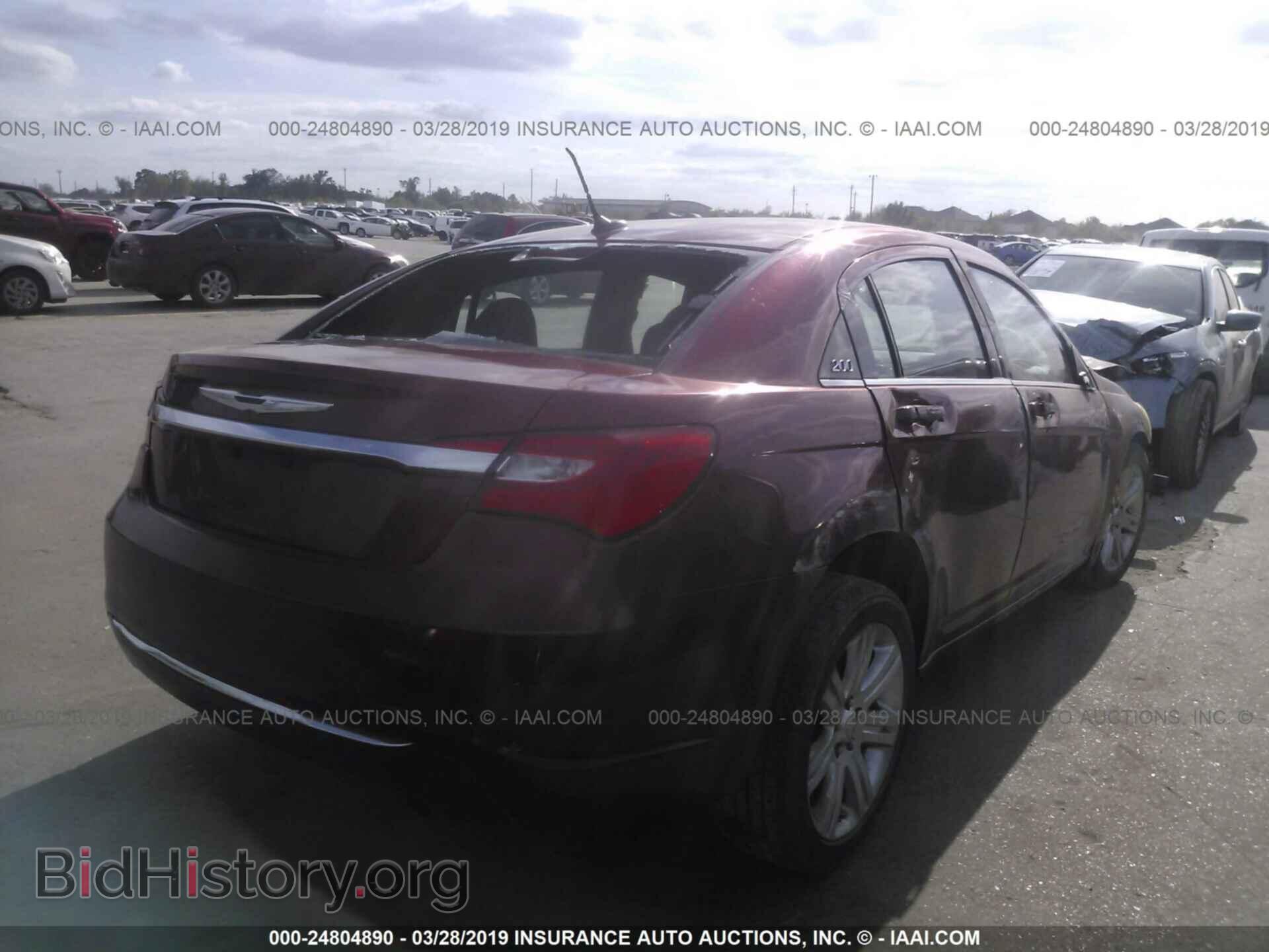 2013 CHRYSLER 200 - VIN: 1C3CCBAB9DN761753 - Фото 4