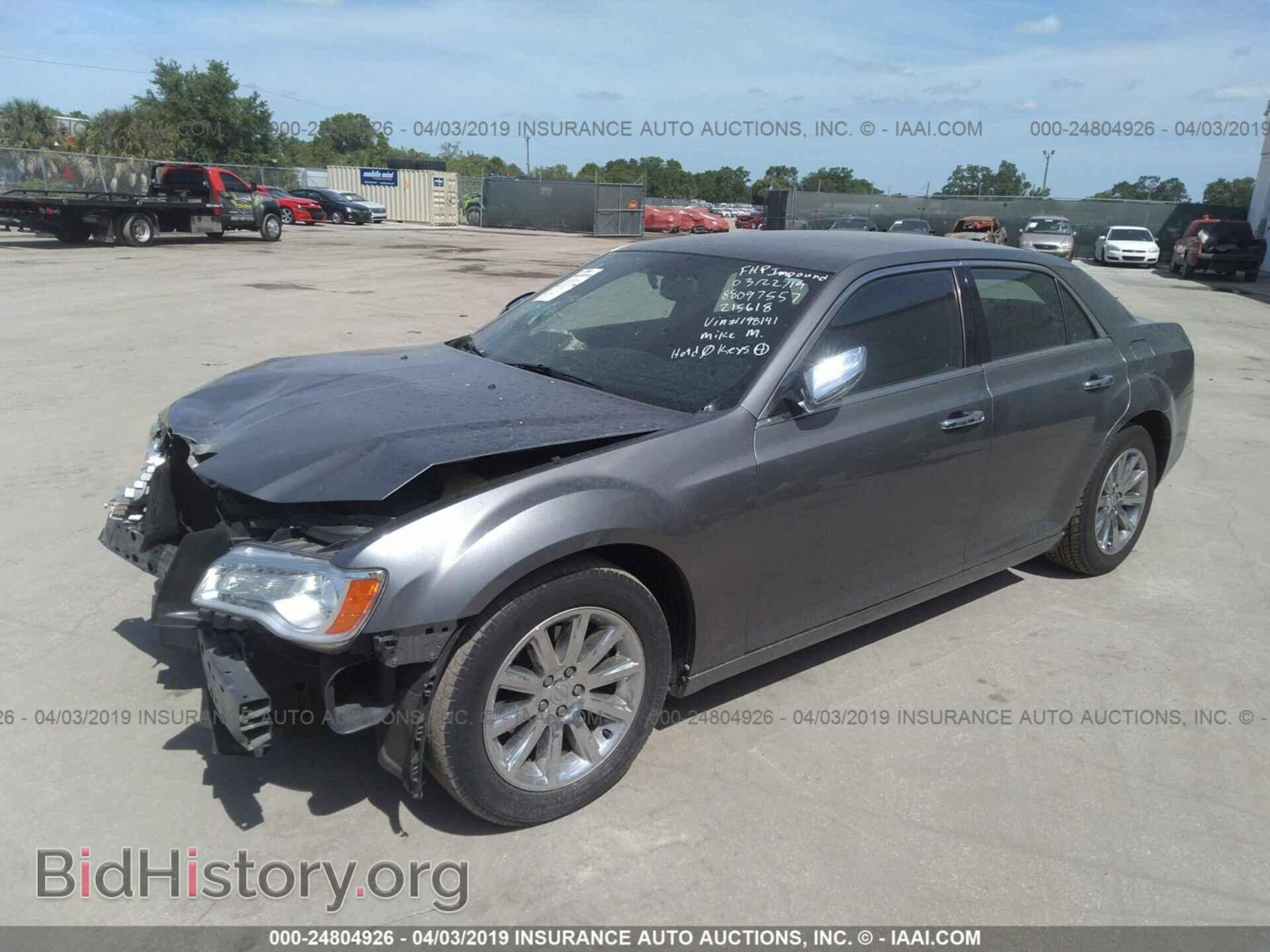 2012 CHRYSLER 300 - VIN: 2C3CCACG8CH198141 - Фото 2