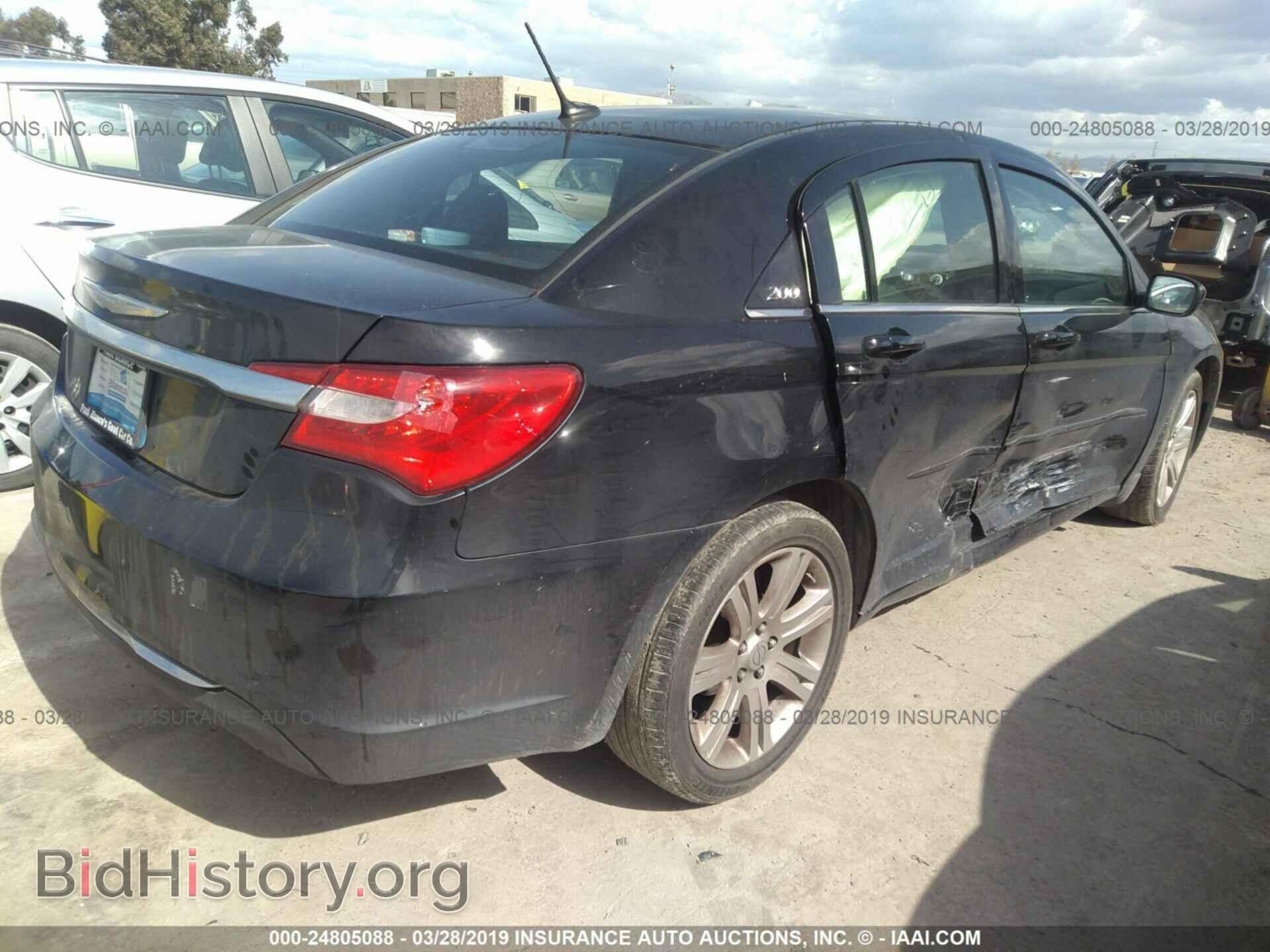 2013 CHRYSLER 200 - VIN: 1C3CCBBB6DN732354 - Photo 4