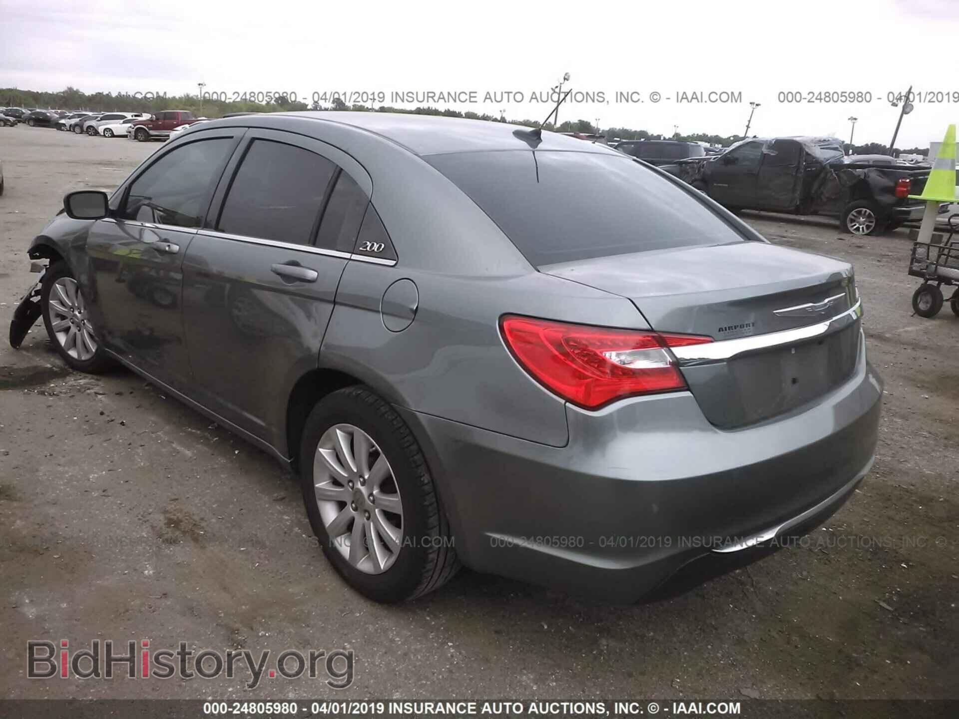 2013 CHRYSLER 200 - VIN: 1C3CCBBB4DN597892 - Photo 3