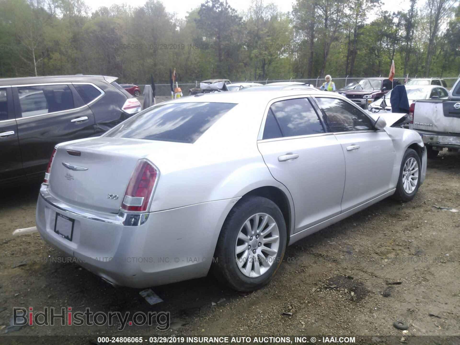 2012 CHRYSLER 300 - VIN: 2C3CCAAG7CH311192 - Photo 4