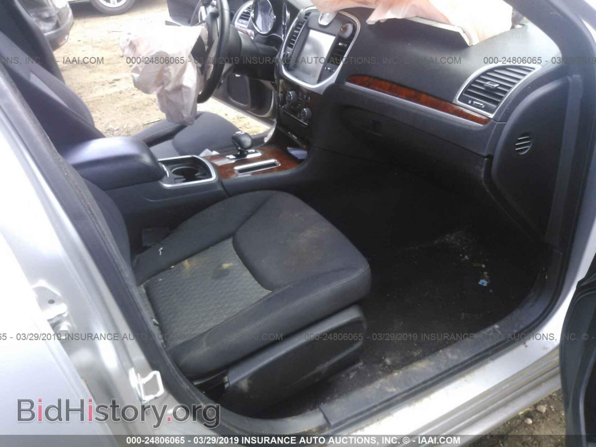 2012 CHRYSLER 300 - VIN: 2C3CCAAG7CH311192 - Photo 5
