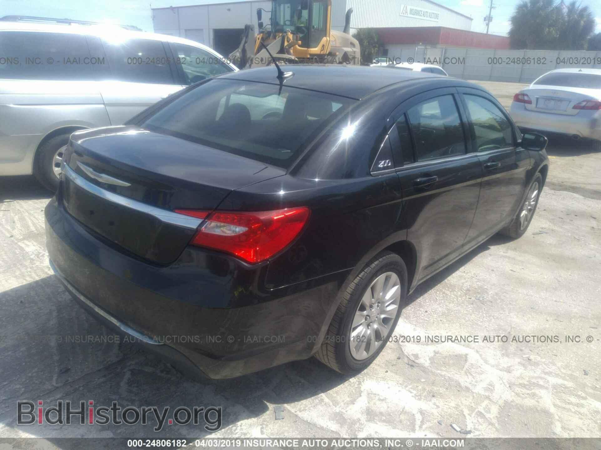 2013 CHRYSLER 200 - VIN: 1C3CCBAB5DN689840 - Фото 4