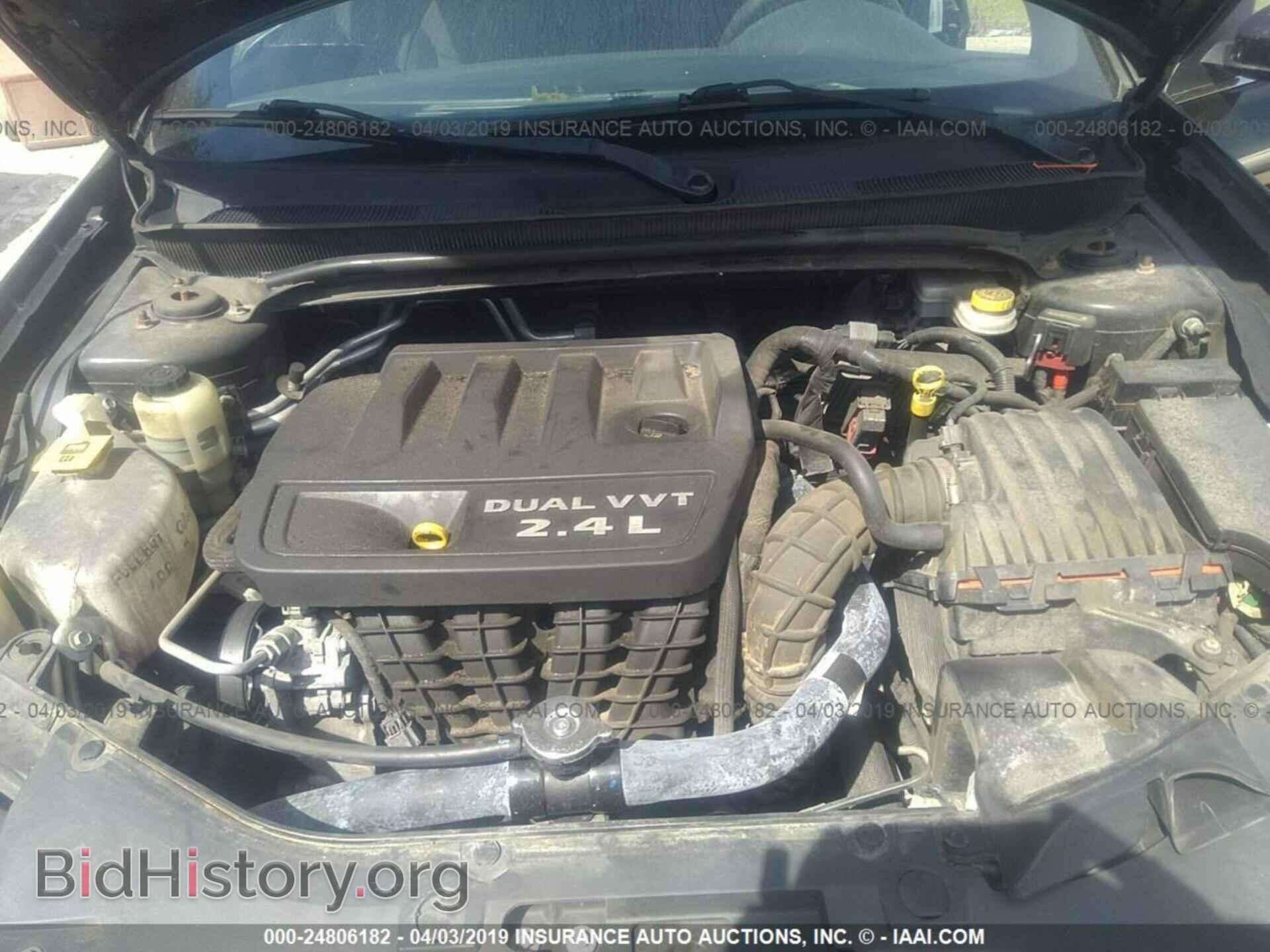 2013 CHRYSLER 200 - VIN: 1C3CCBAB5DN689840 - Фото 10