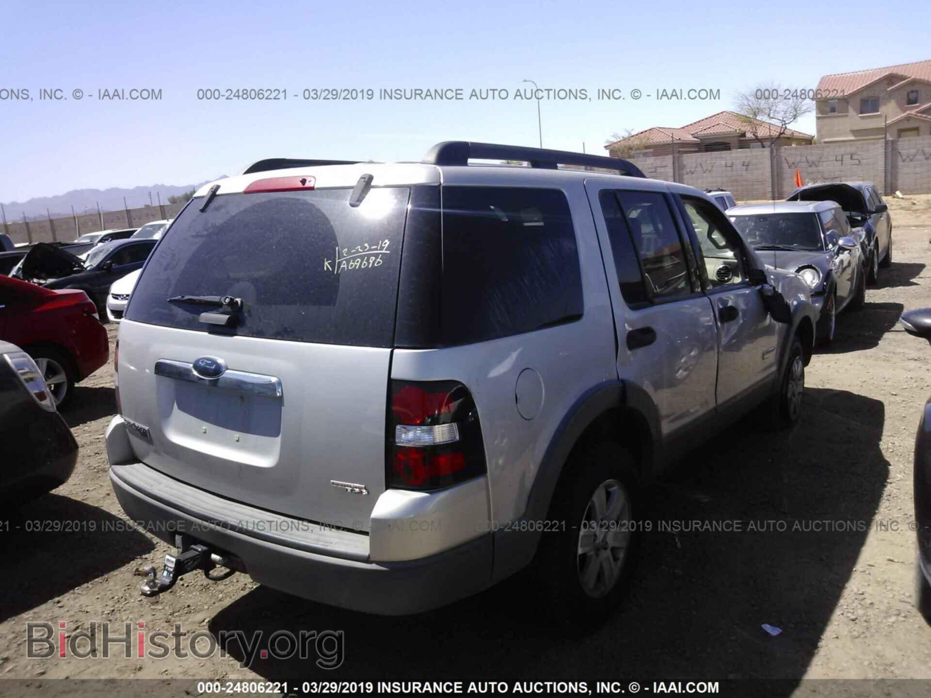 2006 FORD EXPLORER - VIN: 1FMEU63E86UA69696 - Фото 4