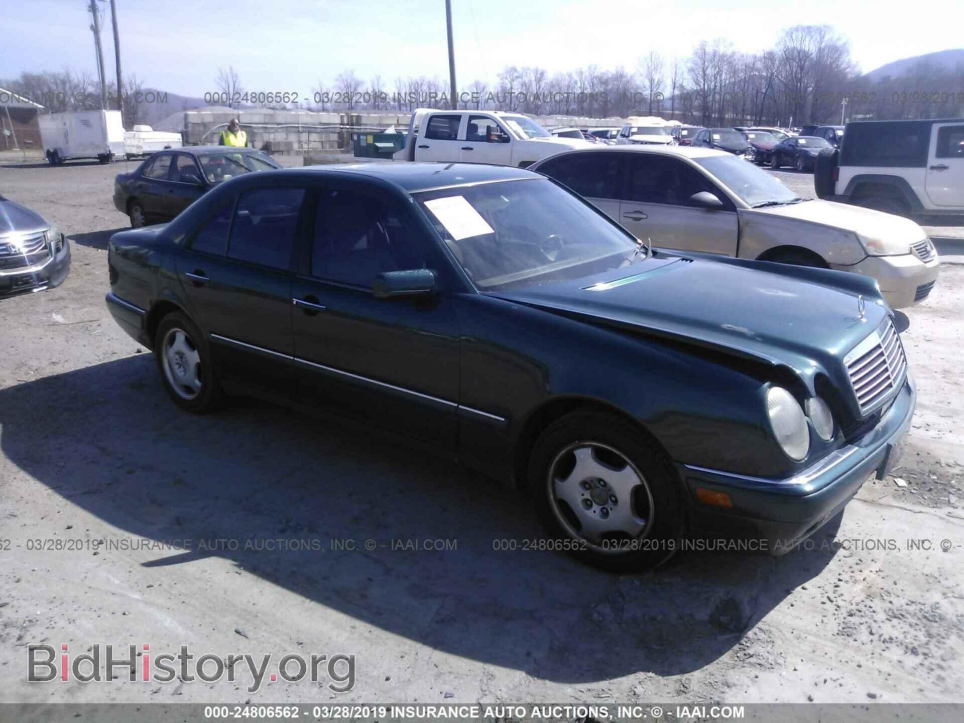 Фотография WDBJF72F1VA304130 - MERCEDES-BENZ E 1997