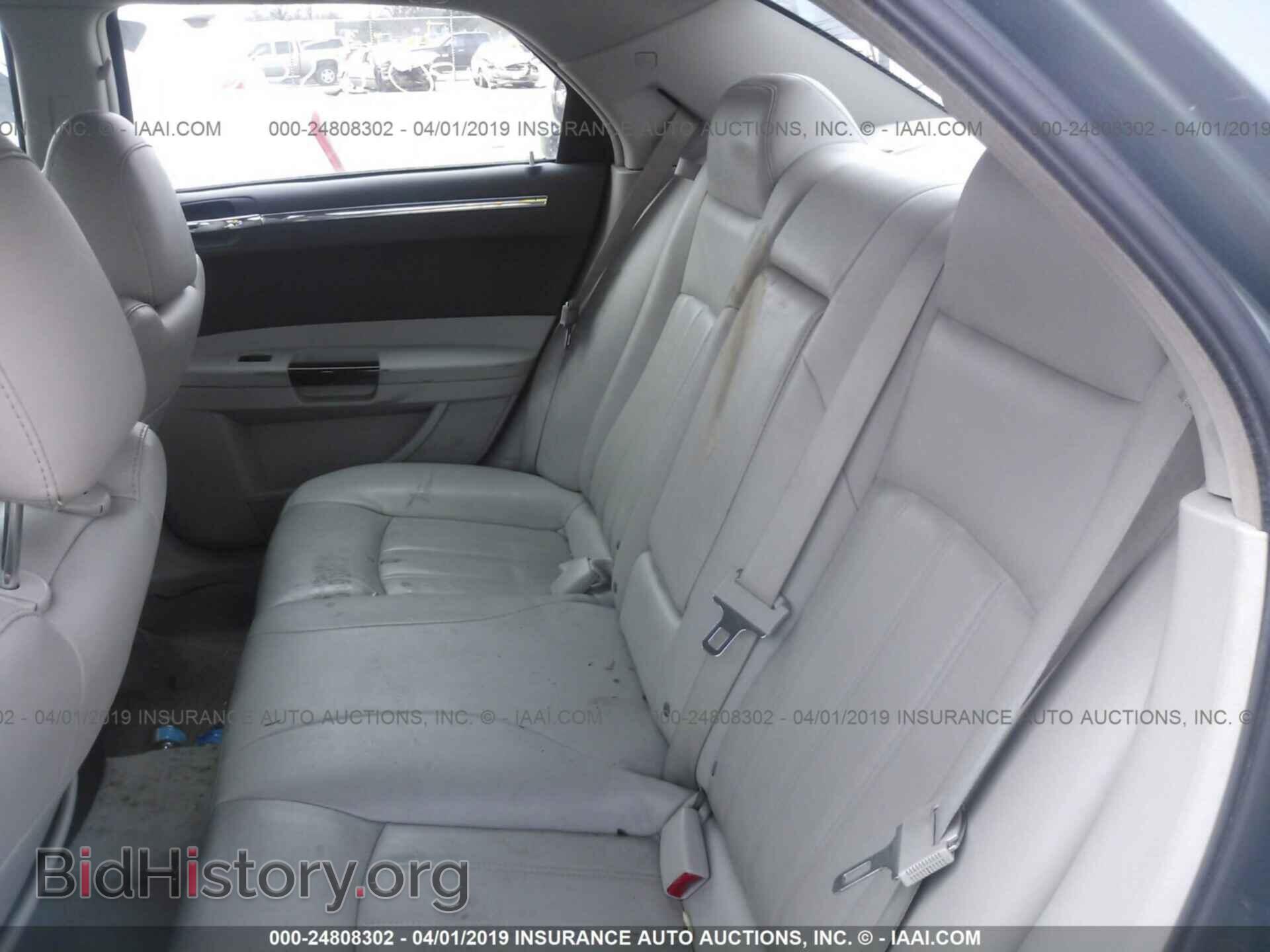 2005 CHRYSLER 300C - VIN: 2C3AA63H95H673768 - Фото 8