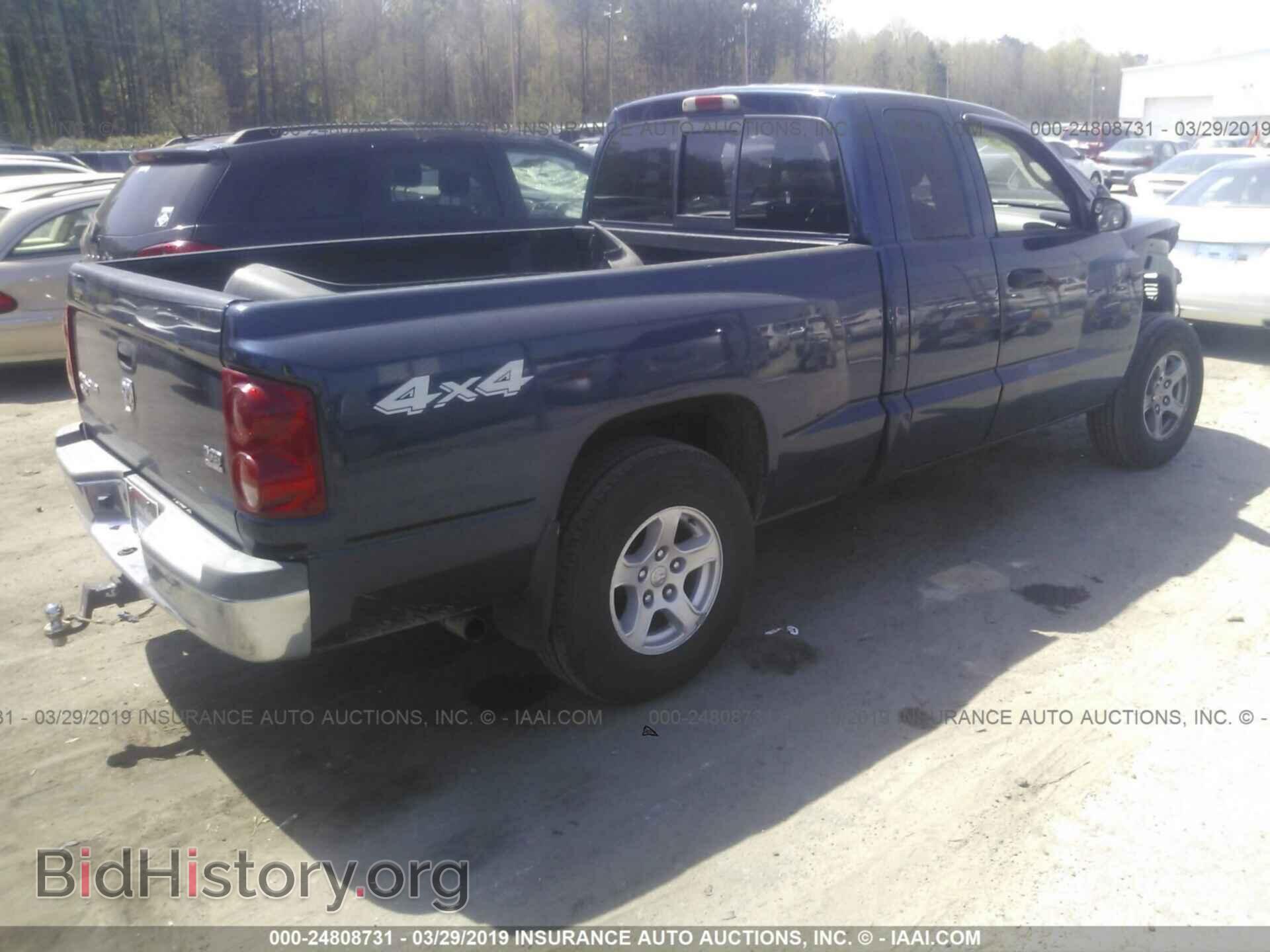 2005 DODGE DAKOTA - VIN: 1D7HW42N95S225715 - Фото 4