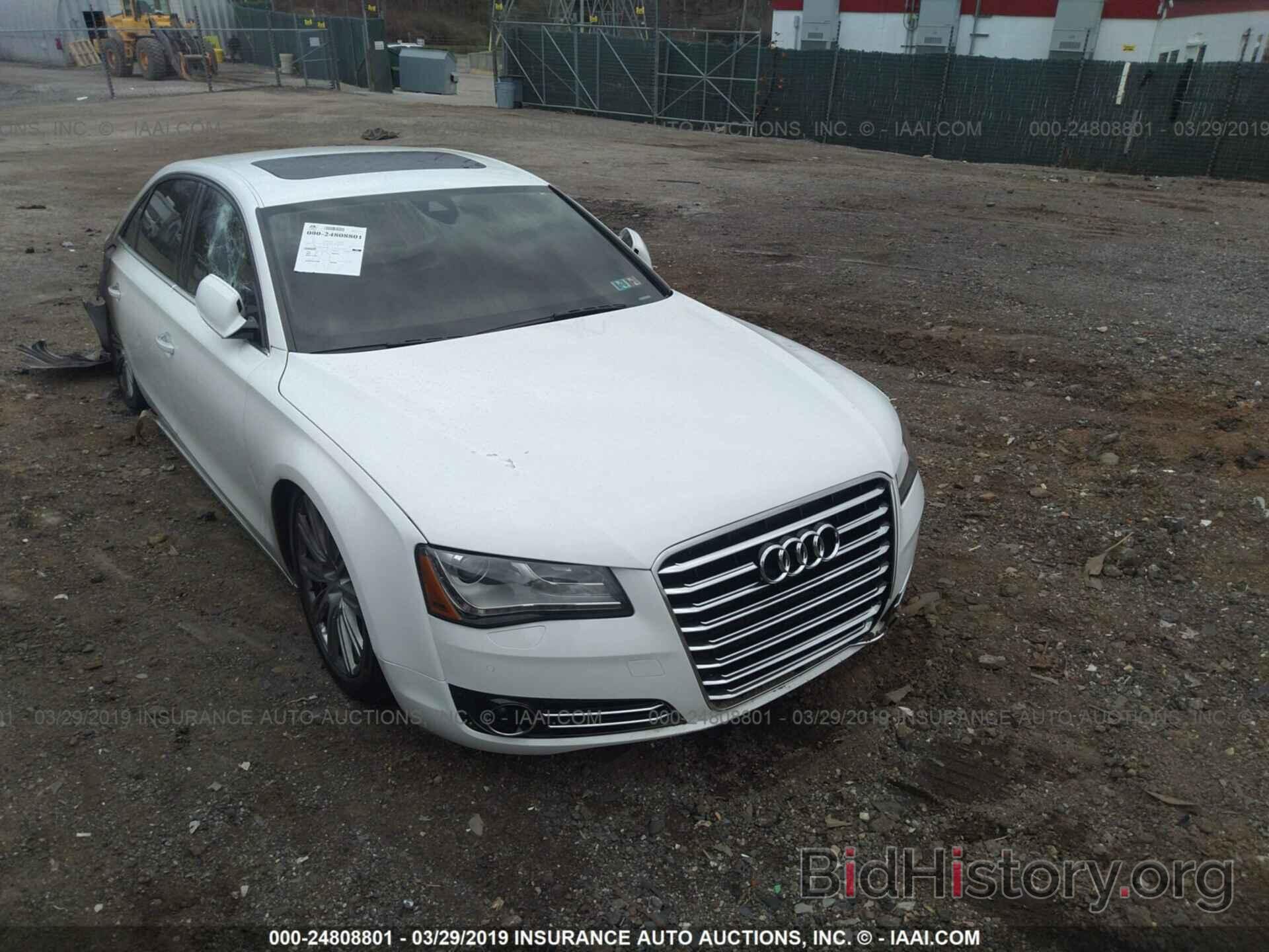 Photo WAURVAFD4CN012990 - AUDI A8 2012