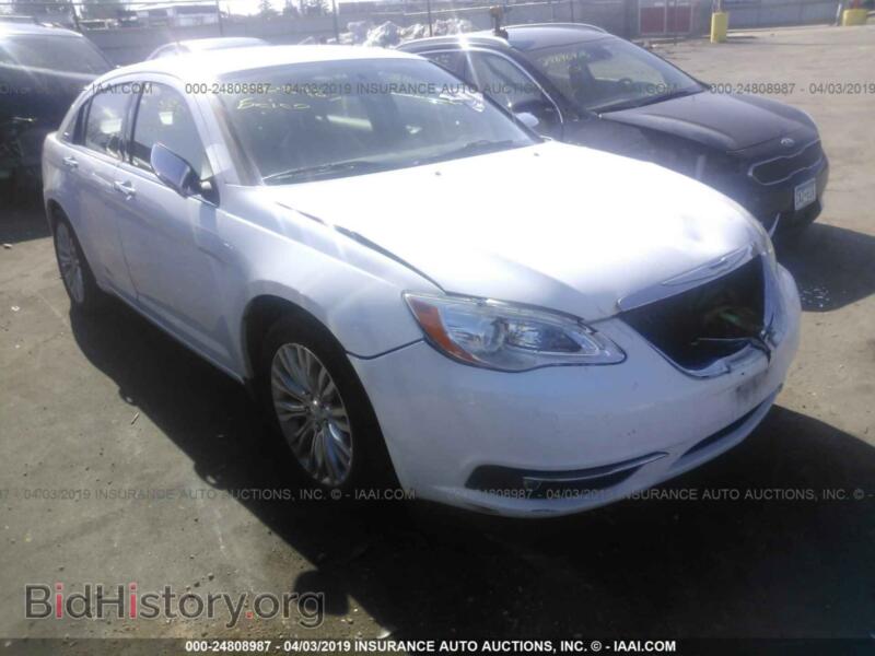 2012 Chrysler 200 Limited (VIN 1C3CCBCB0CN298218) — photo 1 of 10, IAAI, damage: front end
