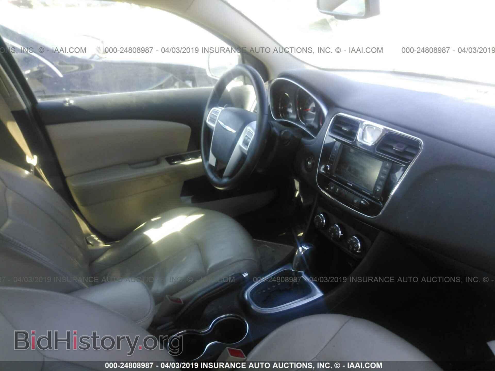2012 CHRYSLER 200 - VIN: 1C3CCBCB0CN298218 - Фото 5