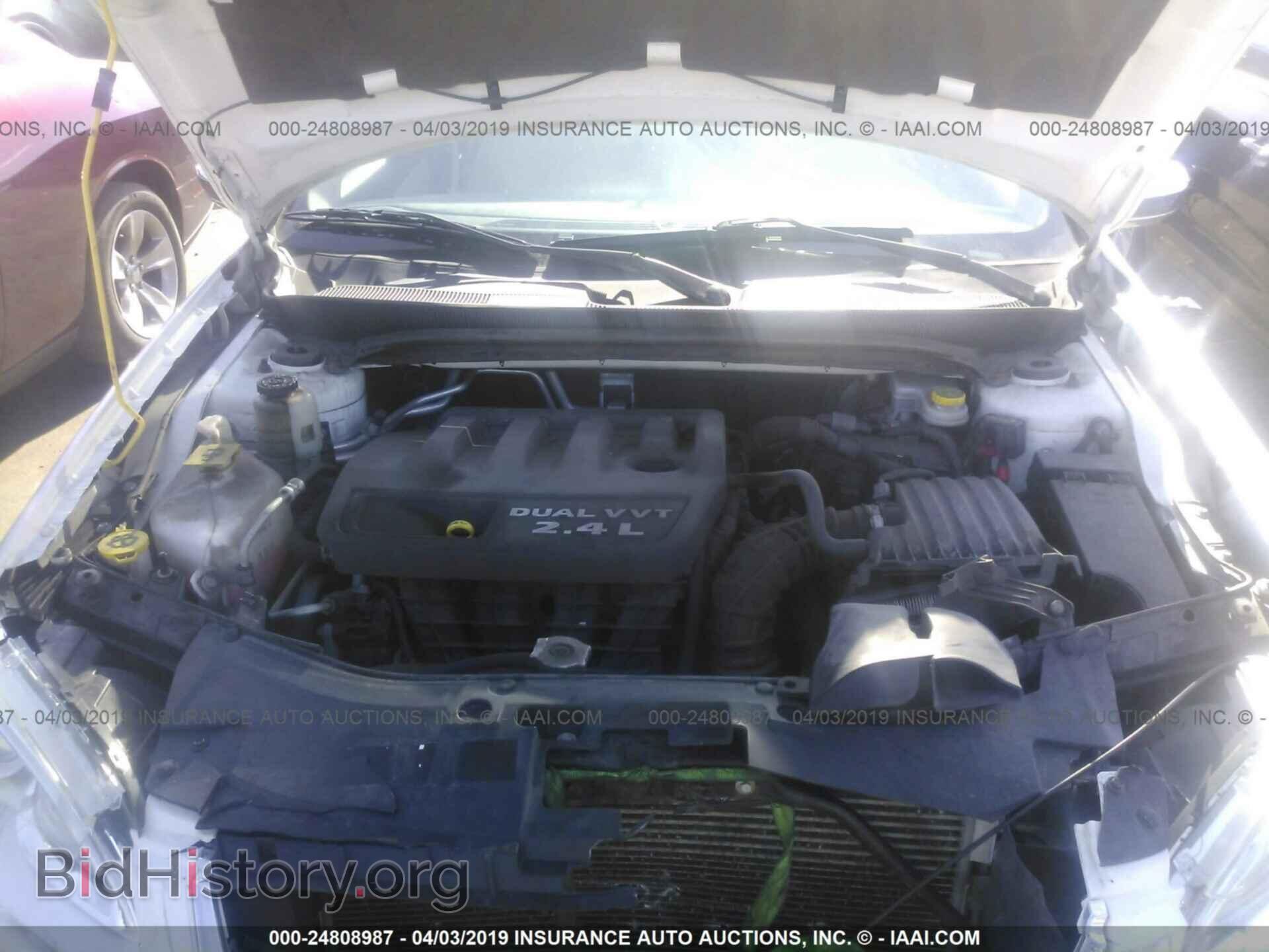 2012 CHRYSLER 200 - VIN: 1C3CCBCB0CN298218 - Фото 10