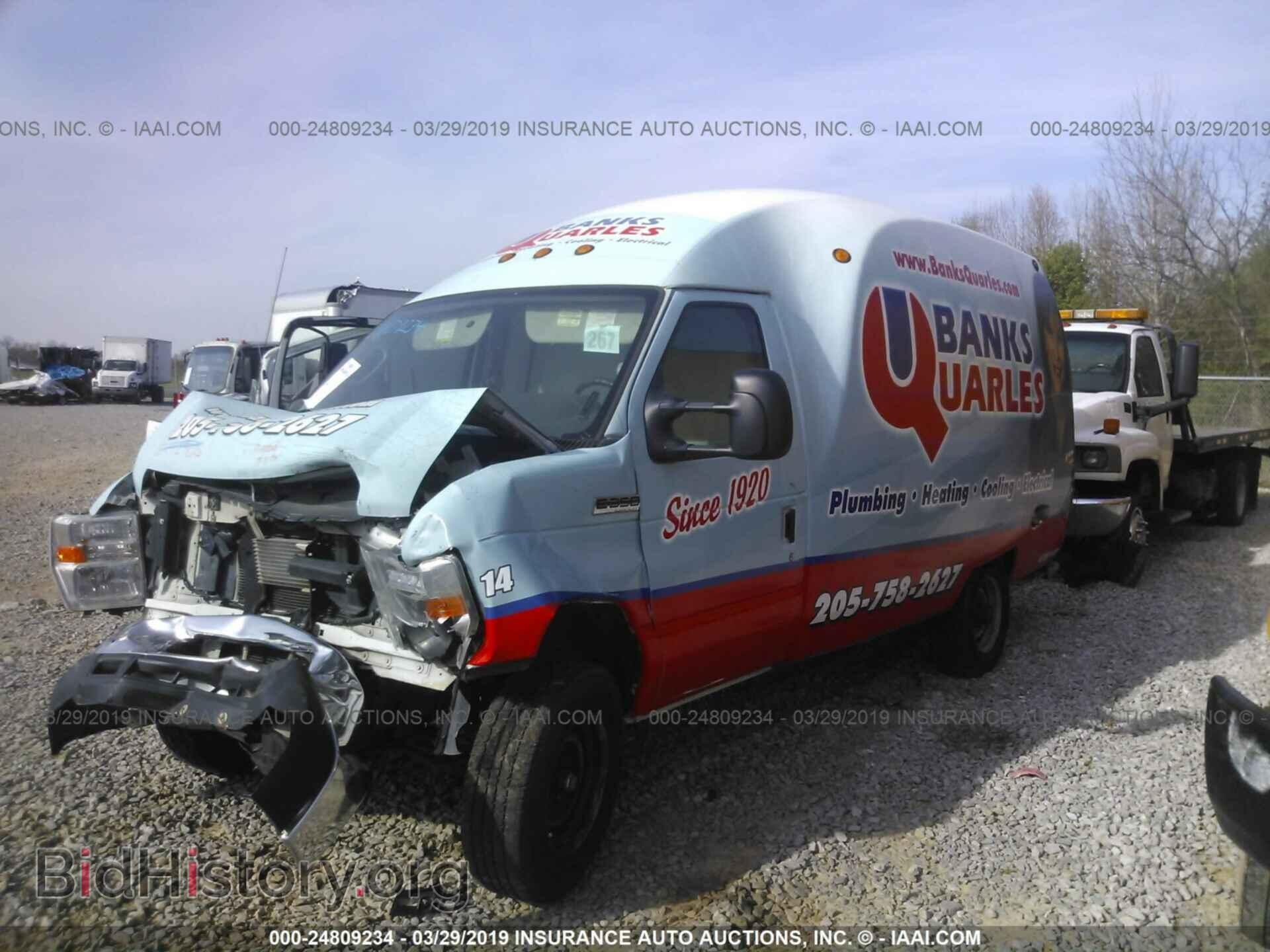 2013 FORD ECONOLINE - VIN: 1FDWE3FL3DDA28772 - Фото 2