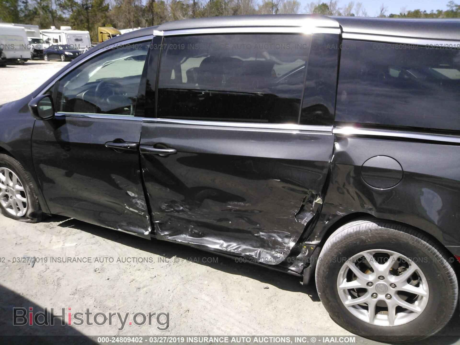 2017 CHRYSLER PACIFICA - VIN: 2C4RC1DGXHR723044 - Photo 6