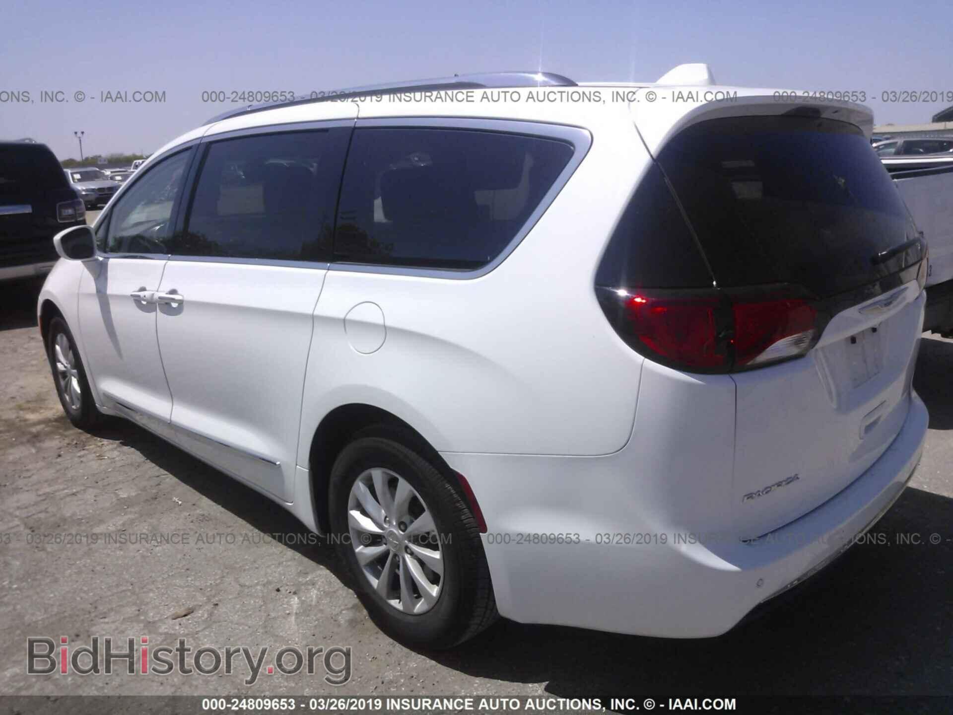 2019 CHRYSLER PACIFICA - VIN: 2C4RC1BG9KR548036 - Фото 3