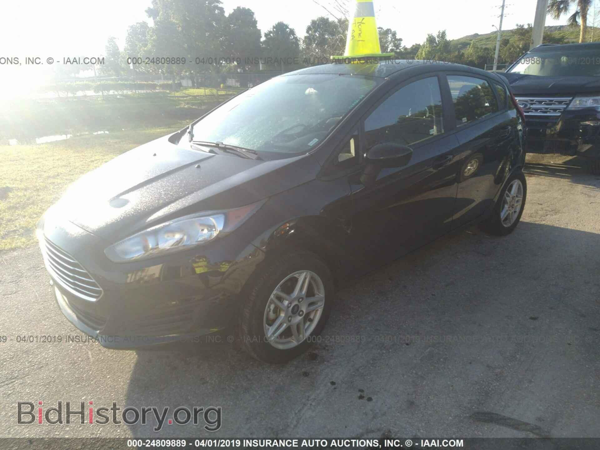 2018 FORD FIESTA - VIN: 3FADP4EJ3JM101513 - Фото 2