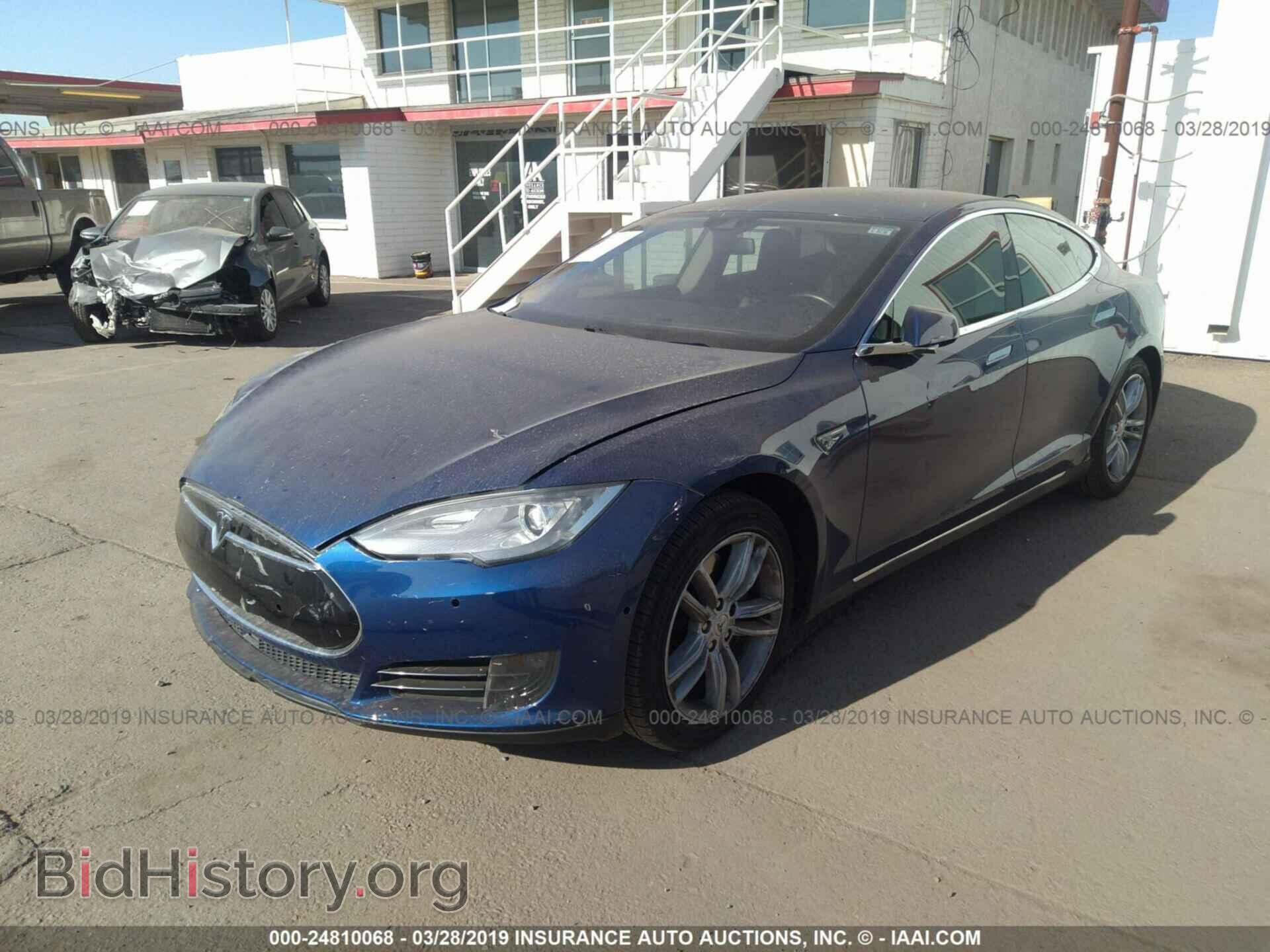 2015 TESLA MODEL S - VIN: 5YJSA1E19FF118815 - Фото 2