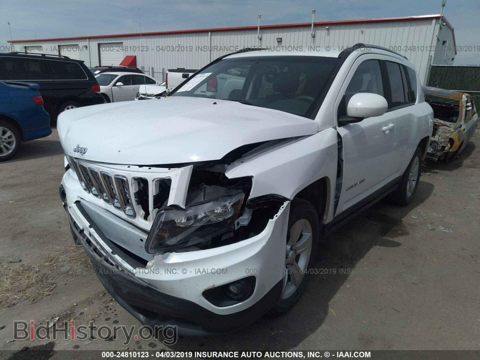2015 JEEP COMPASS - VIN: 1C4NJCEBXFD373322 - Фото 2